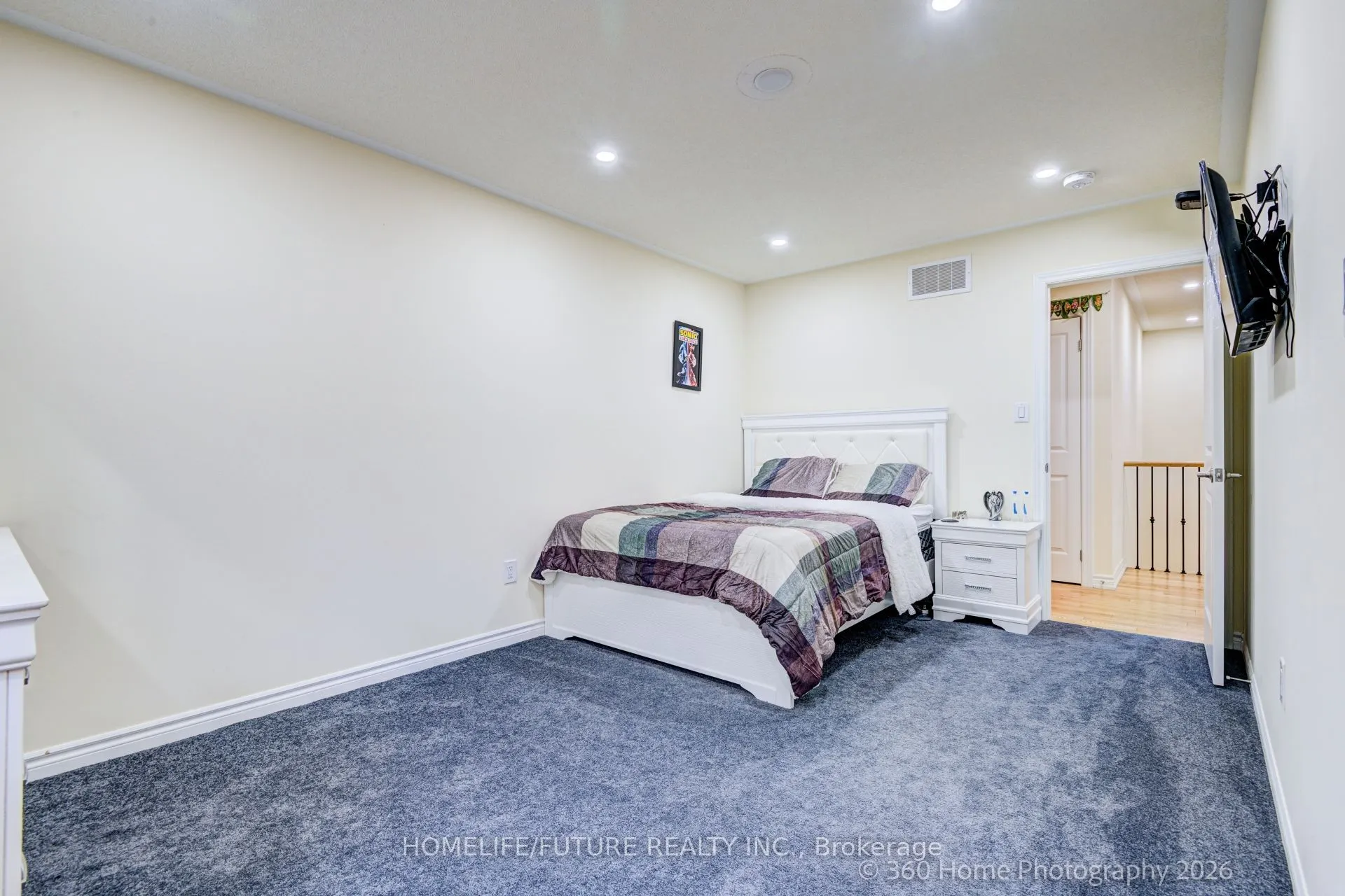 42 Samuel Crescent
