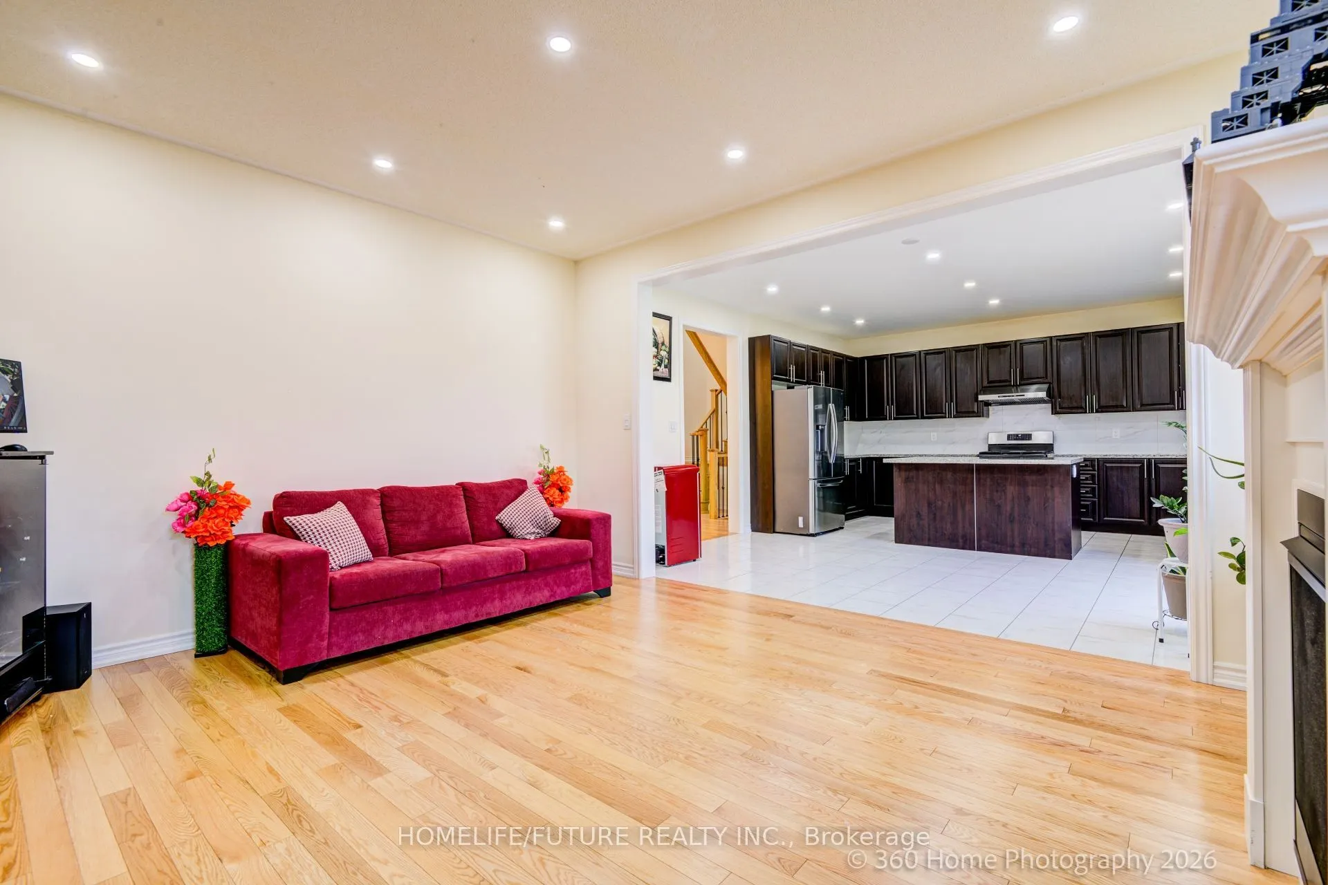 42 Samuel Crescent