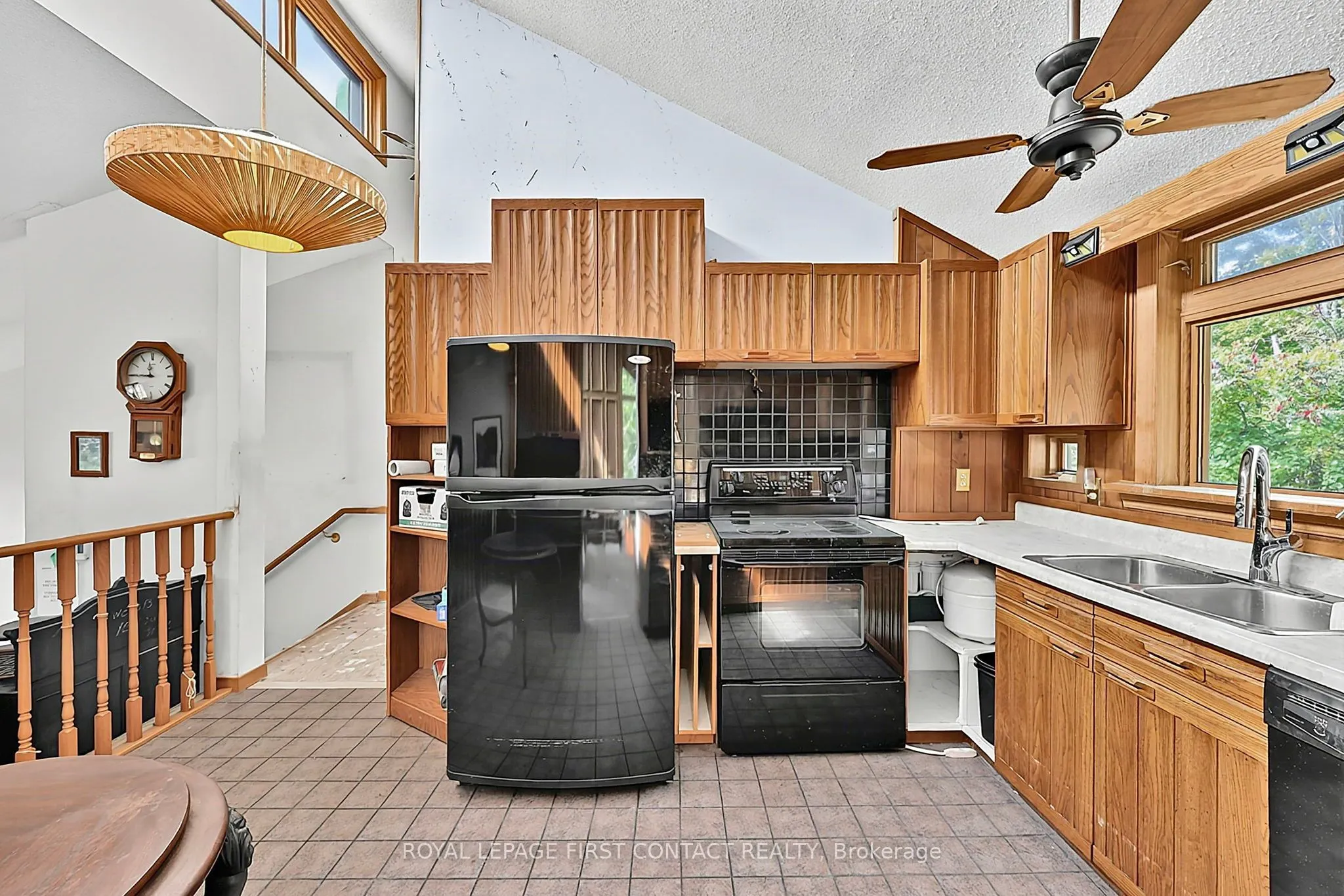 2 Briarwood Court