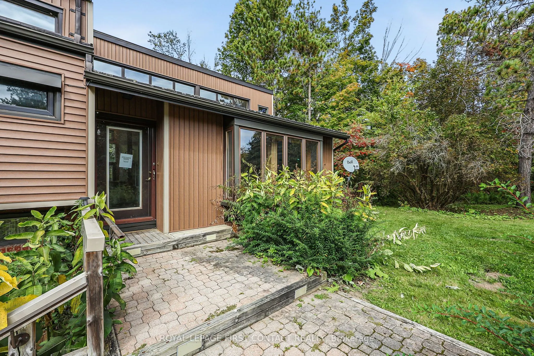 2 Briarwood Court