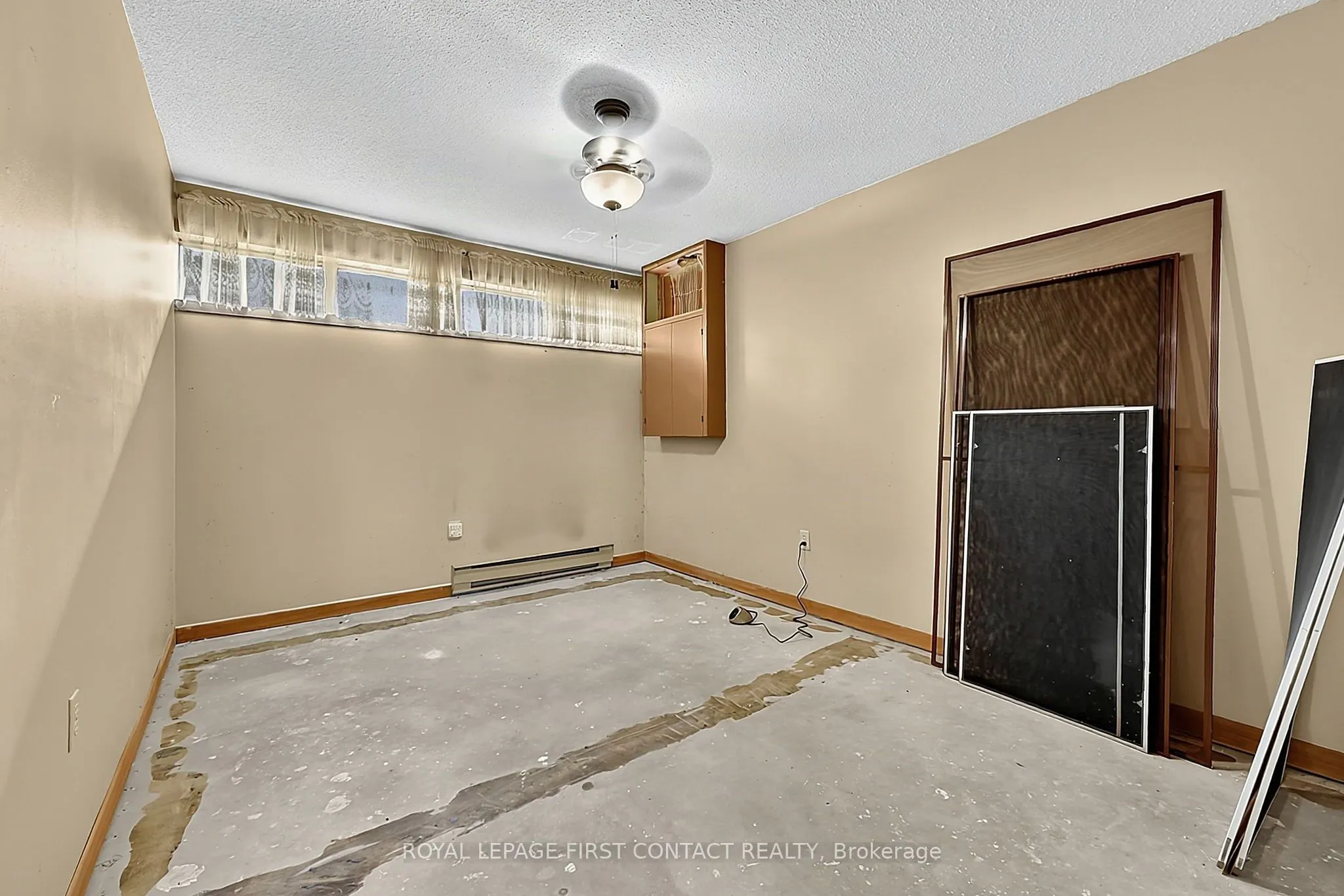 2 Briarwood Court