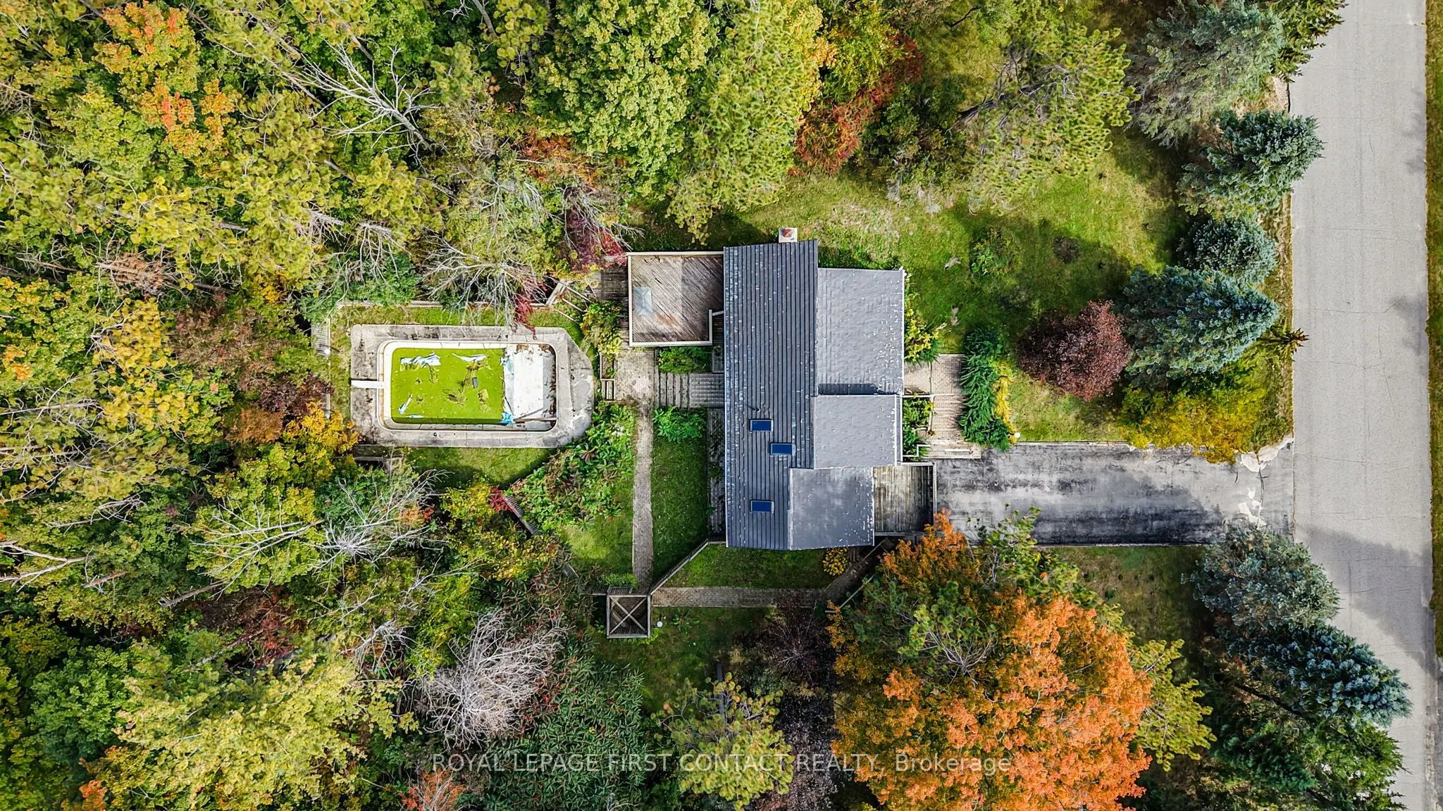 2 Briarwood Court