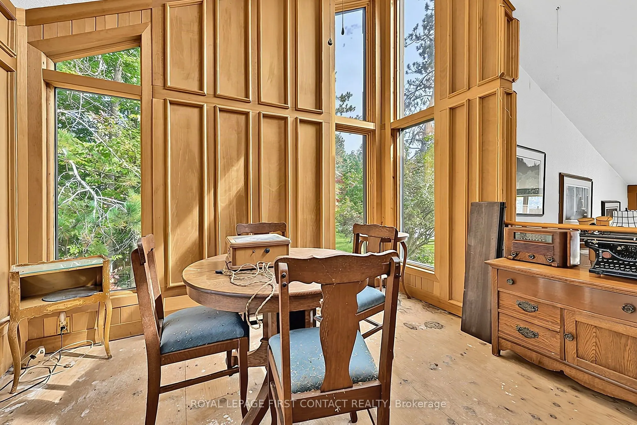 2 Briarwood Court