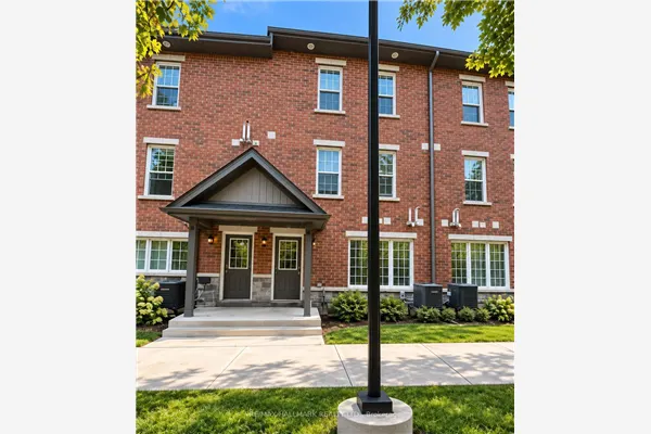 242 Penetanguishene Road