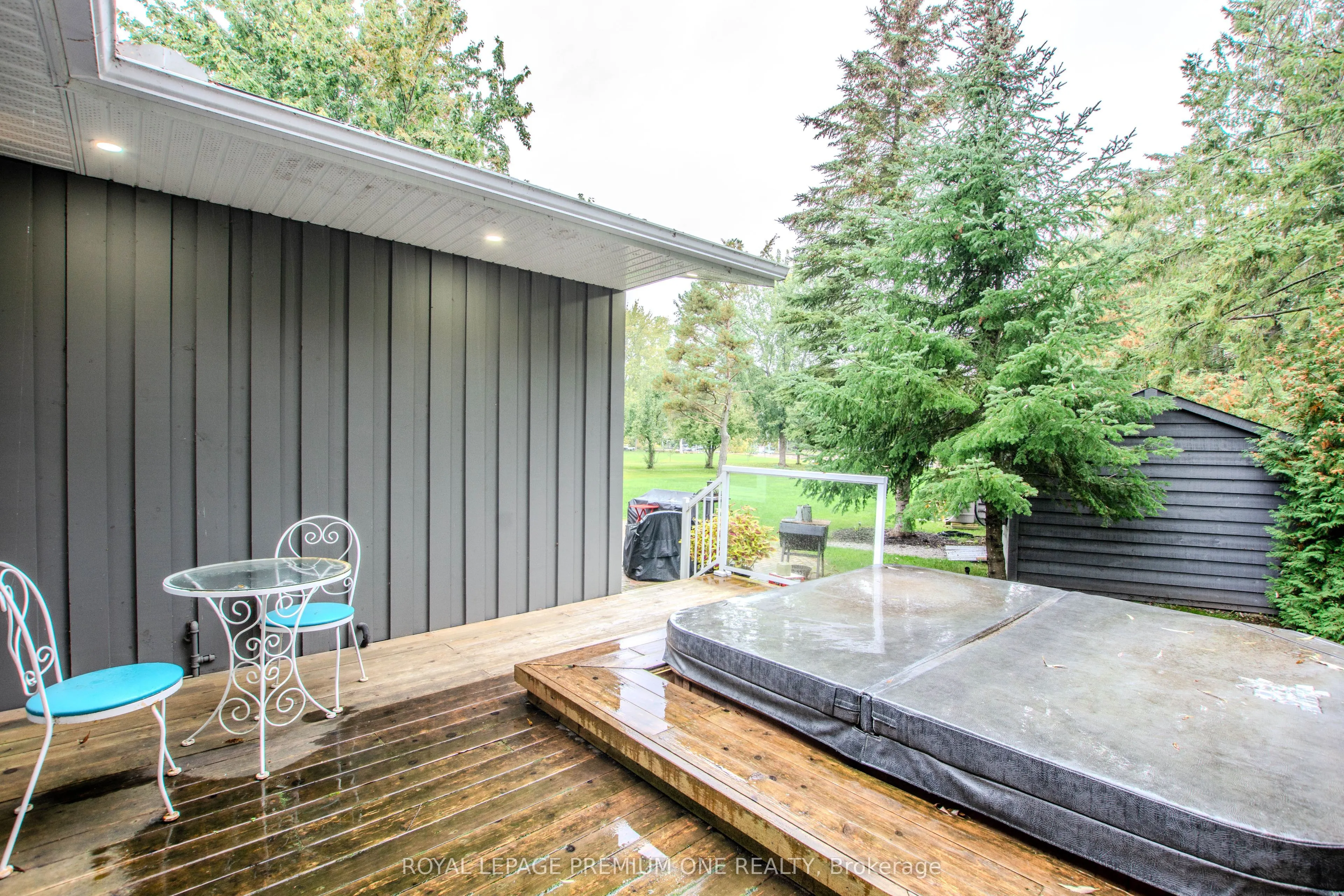 23 Poplar Crescent