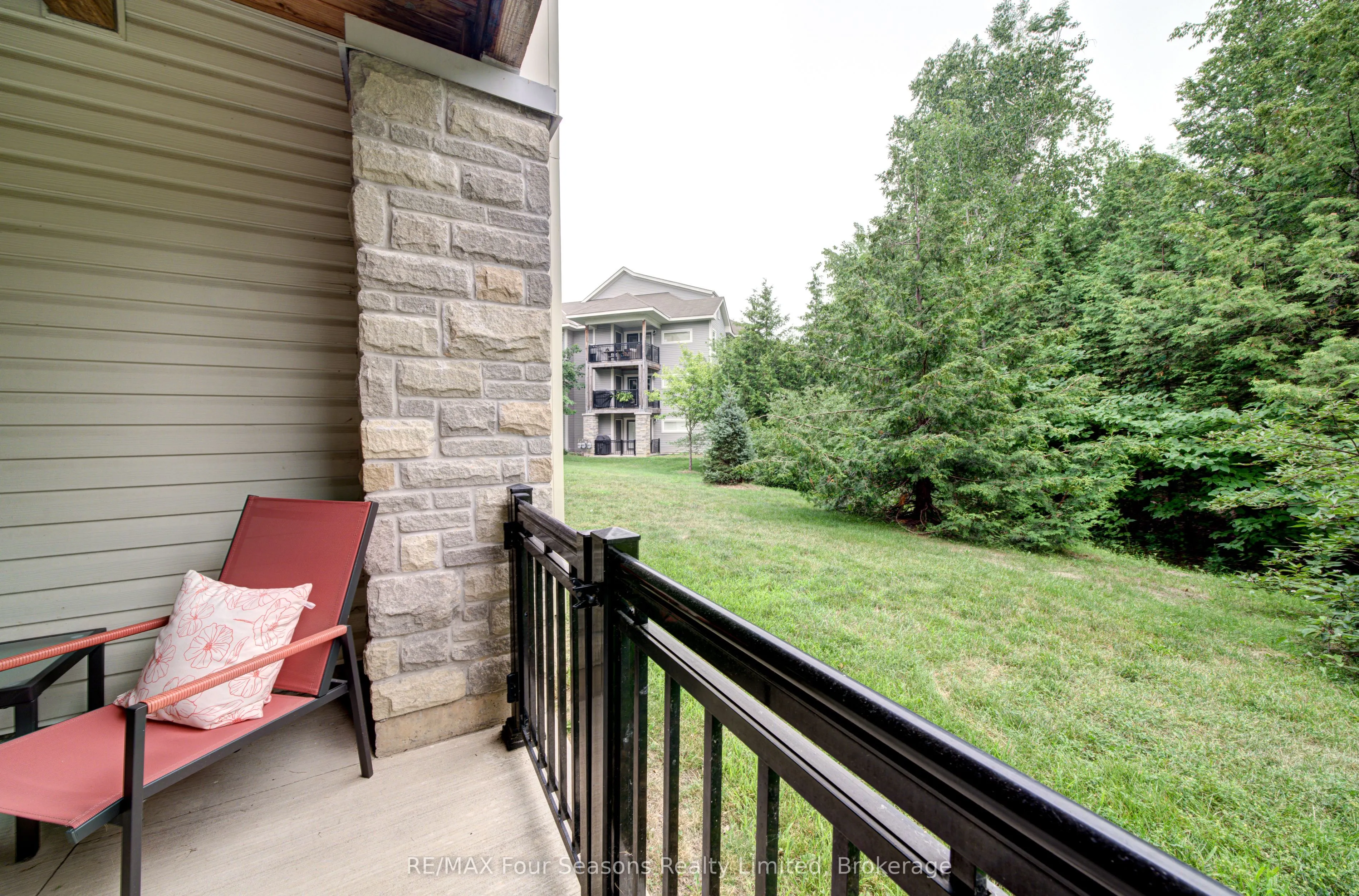 6 Brandy Lane Drive #105