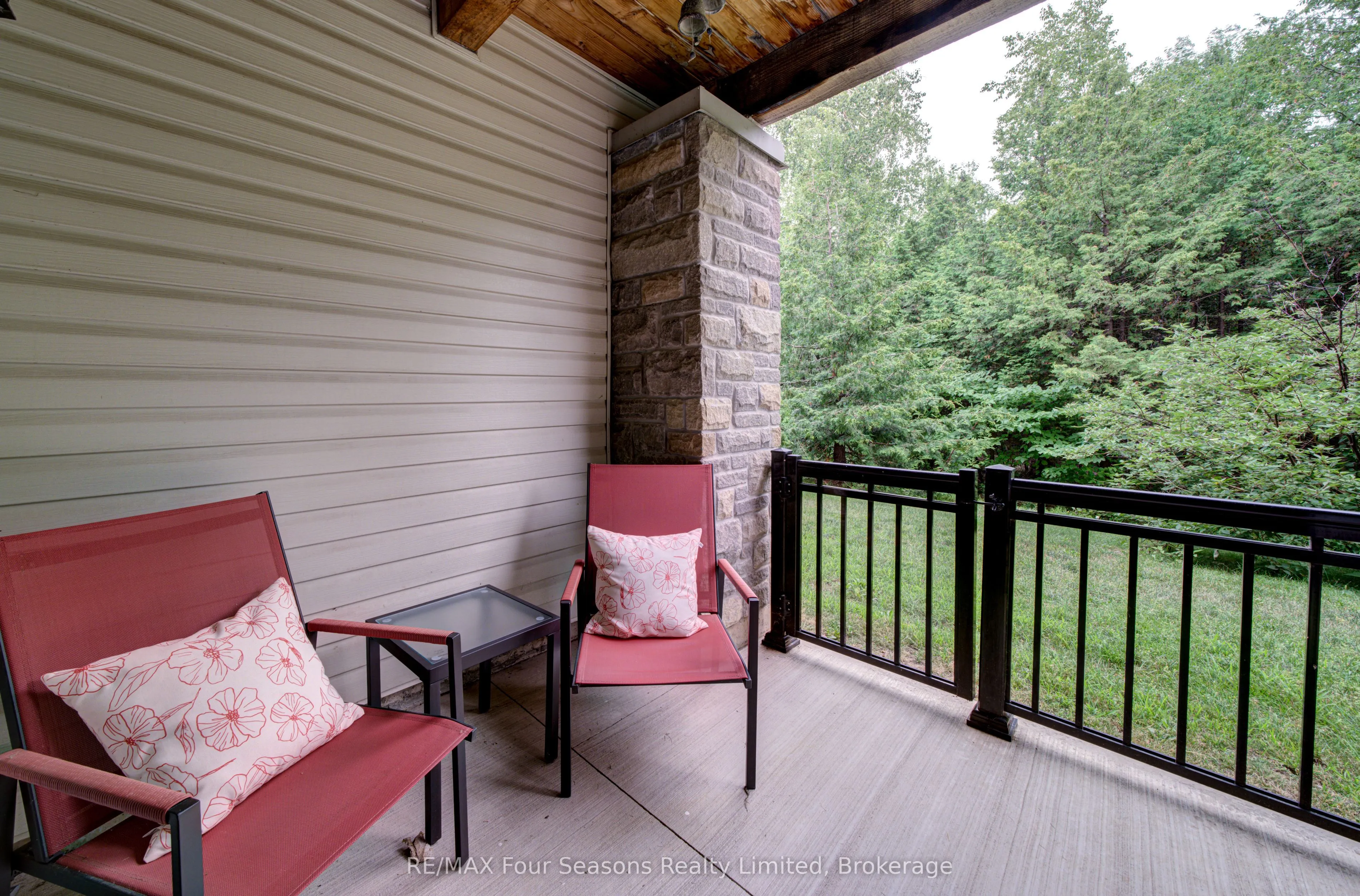 6 Brandy Lane Drive #105