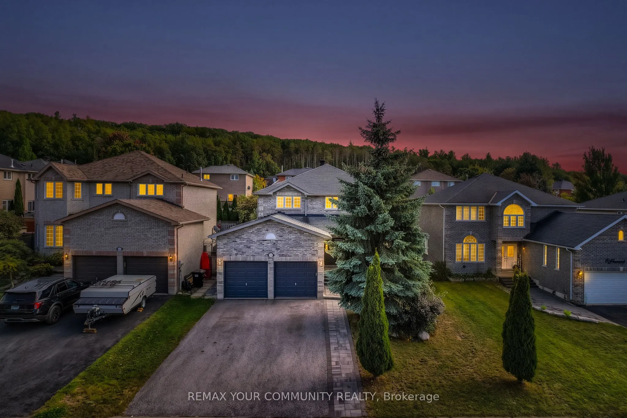 21 Silvercreek Crescent