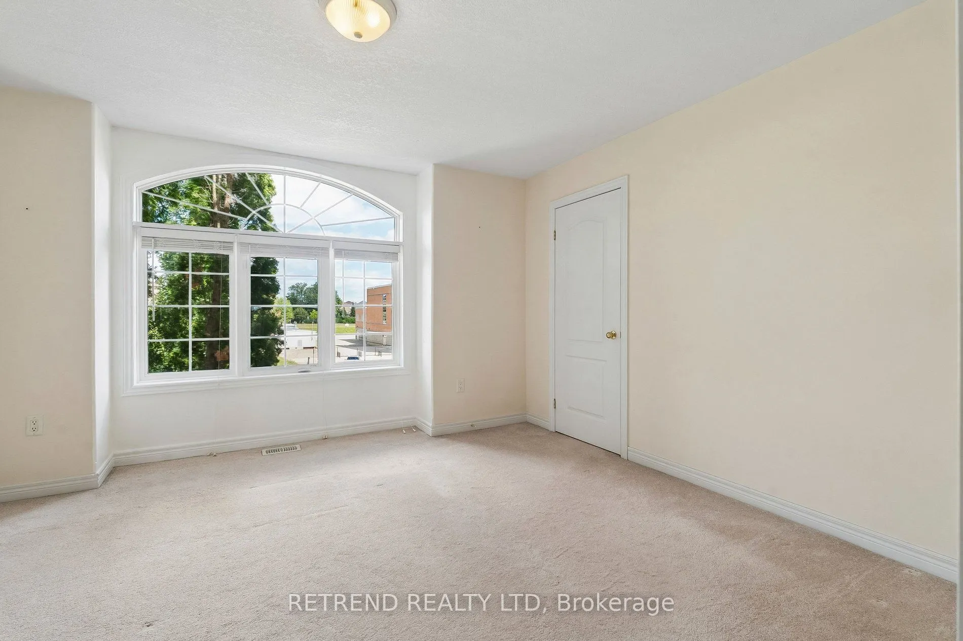 36 Sandringham Drive