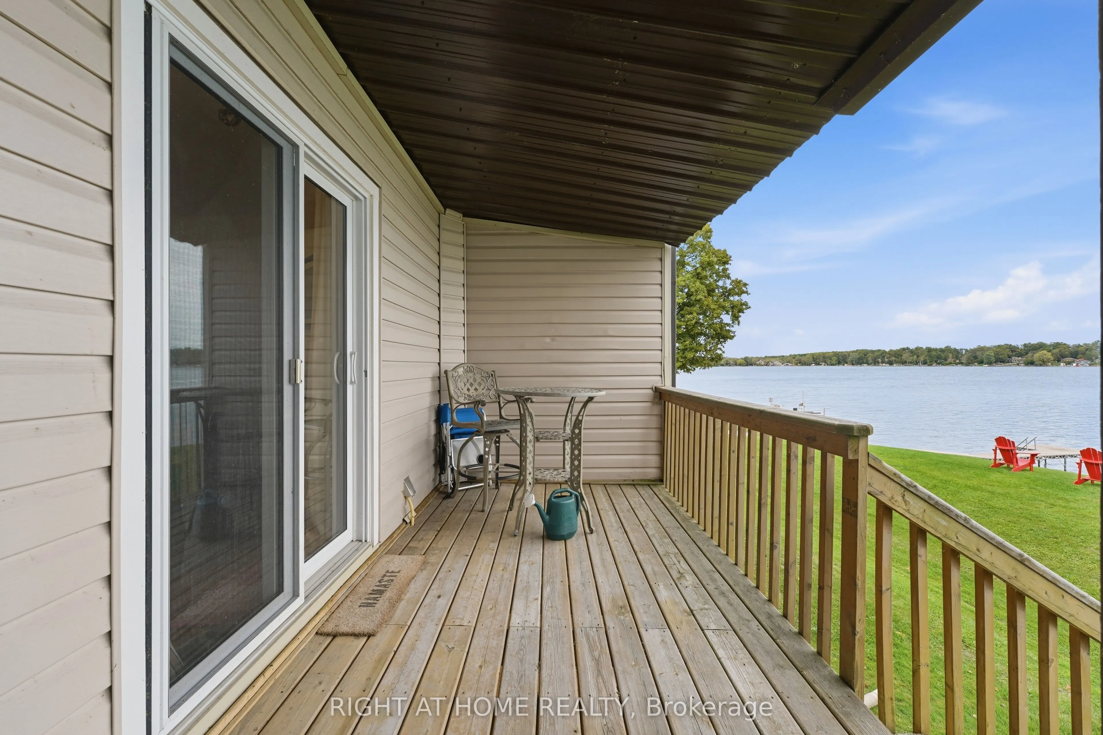 43 Olive Crescent E #103