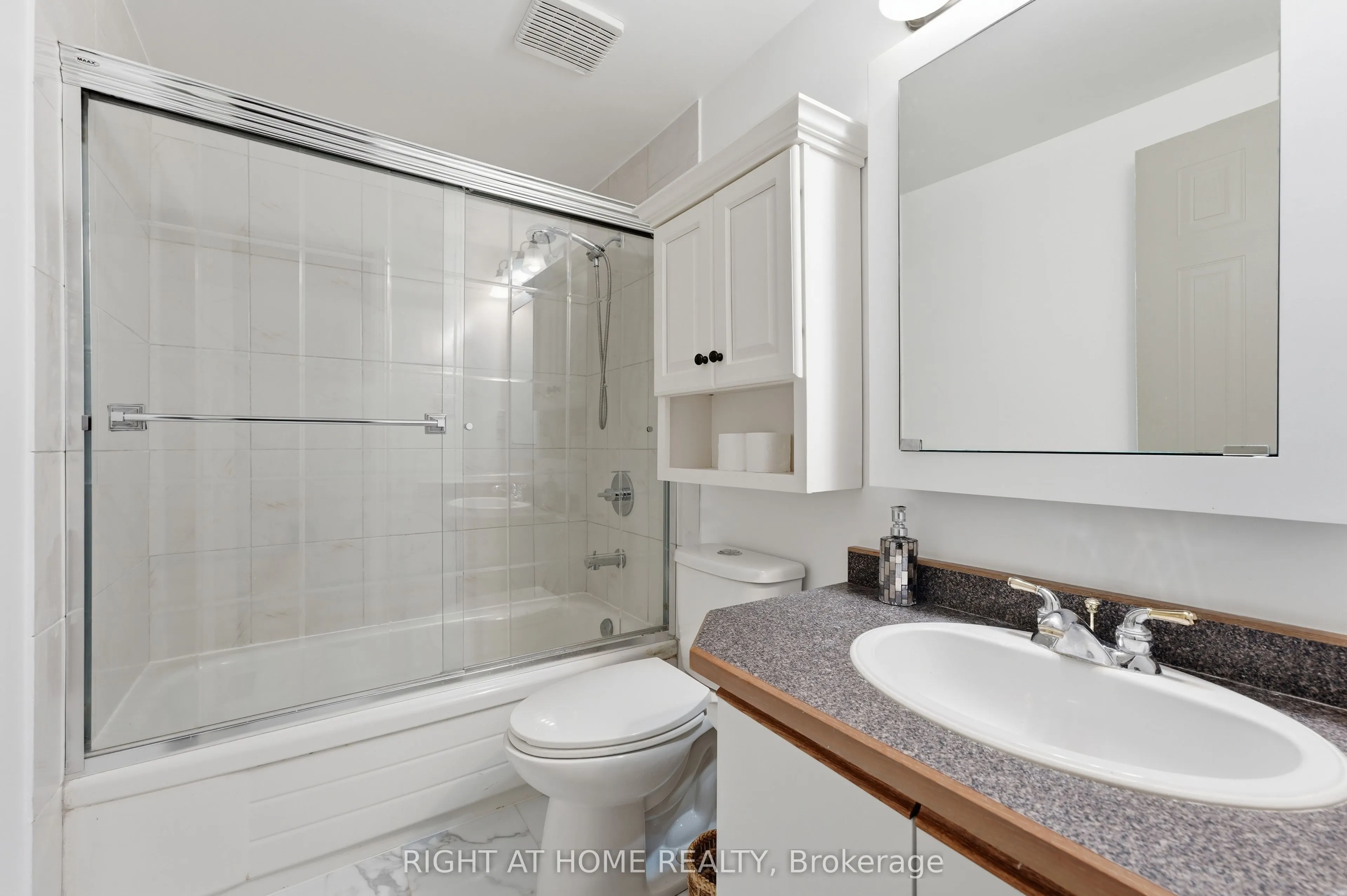43 Olive Crescent E #103