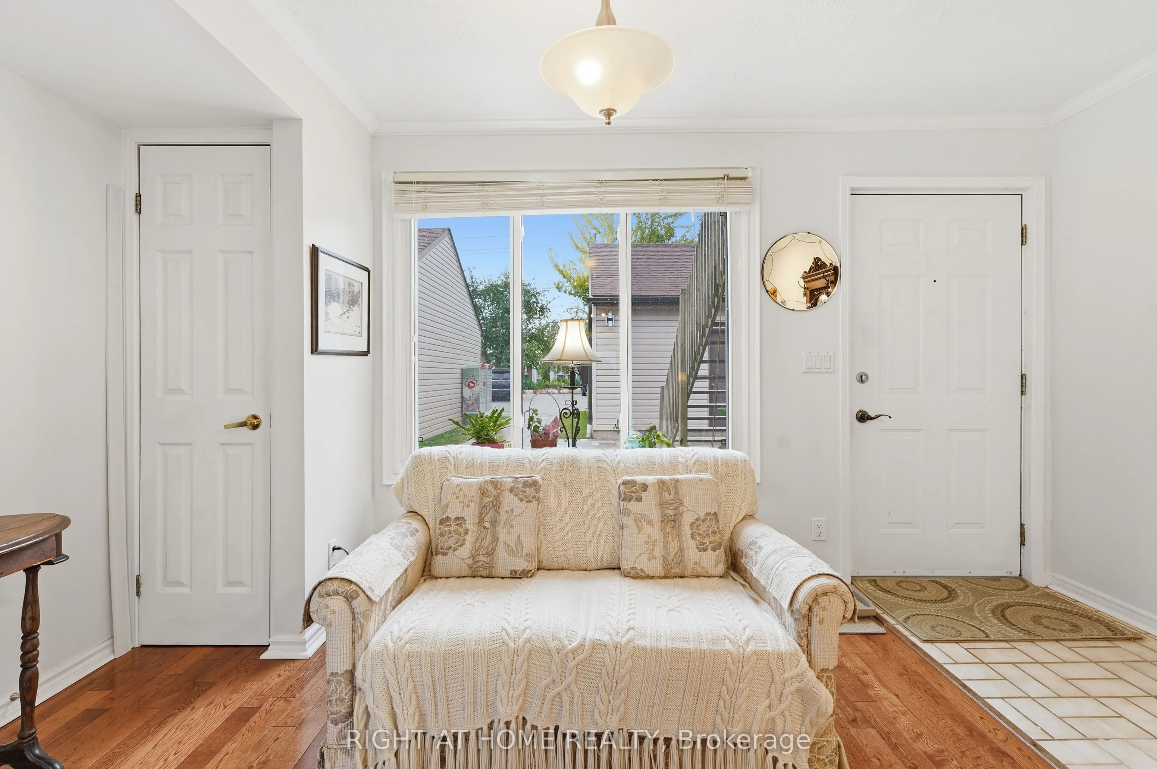 43 Olive Crescent E #103