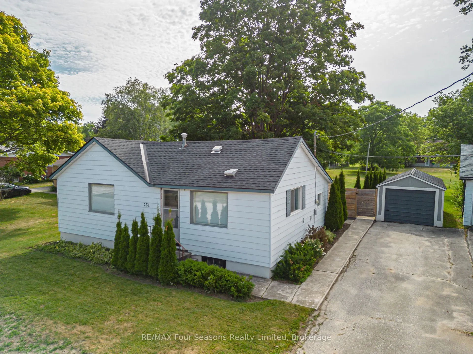 231 Superior Street