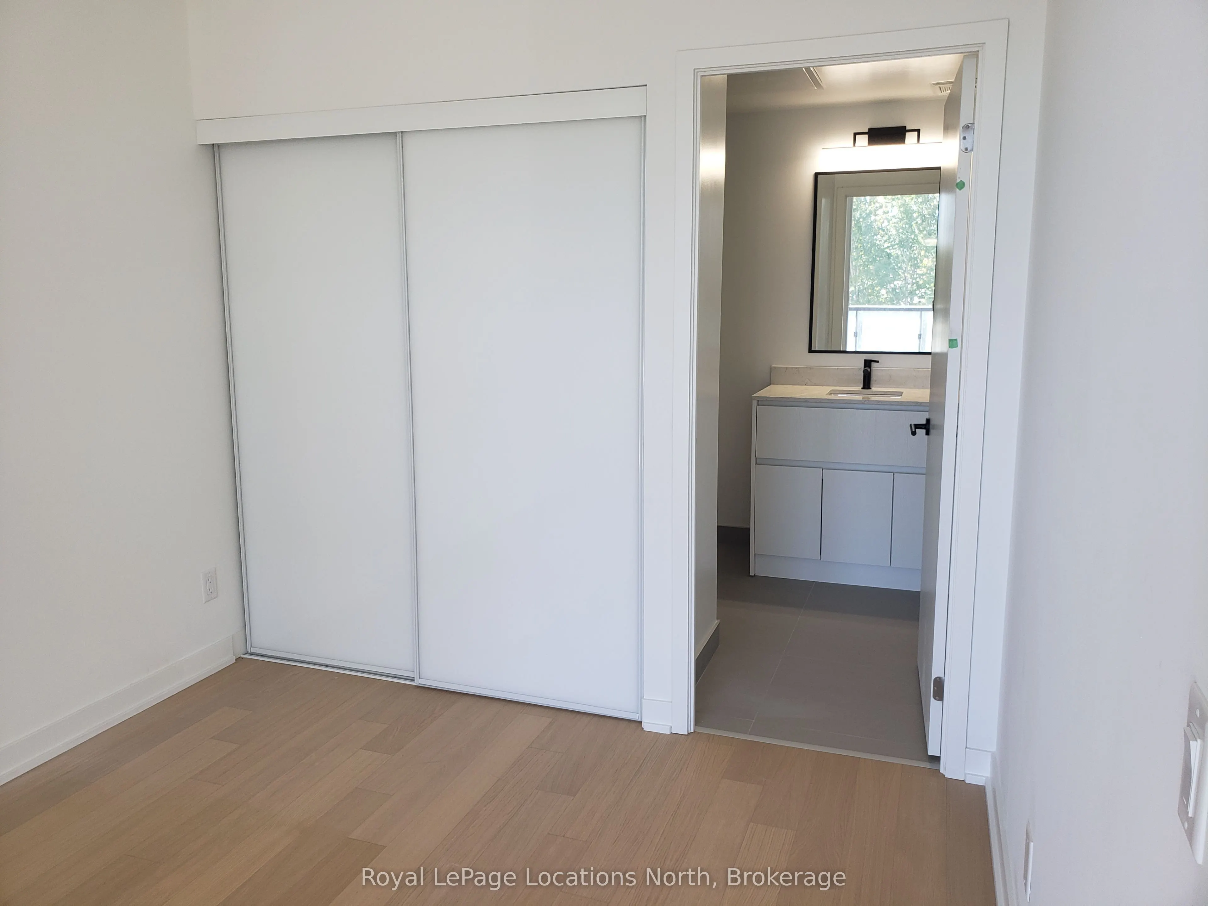 31 Huron Street #207