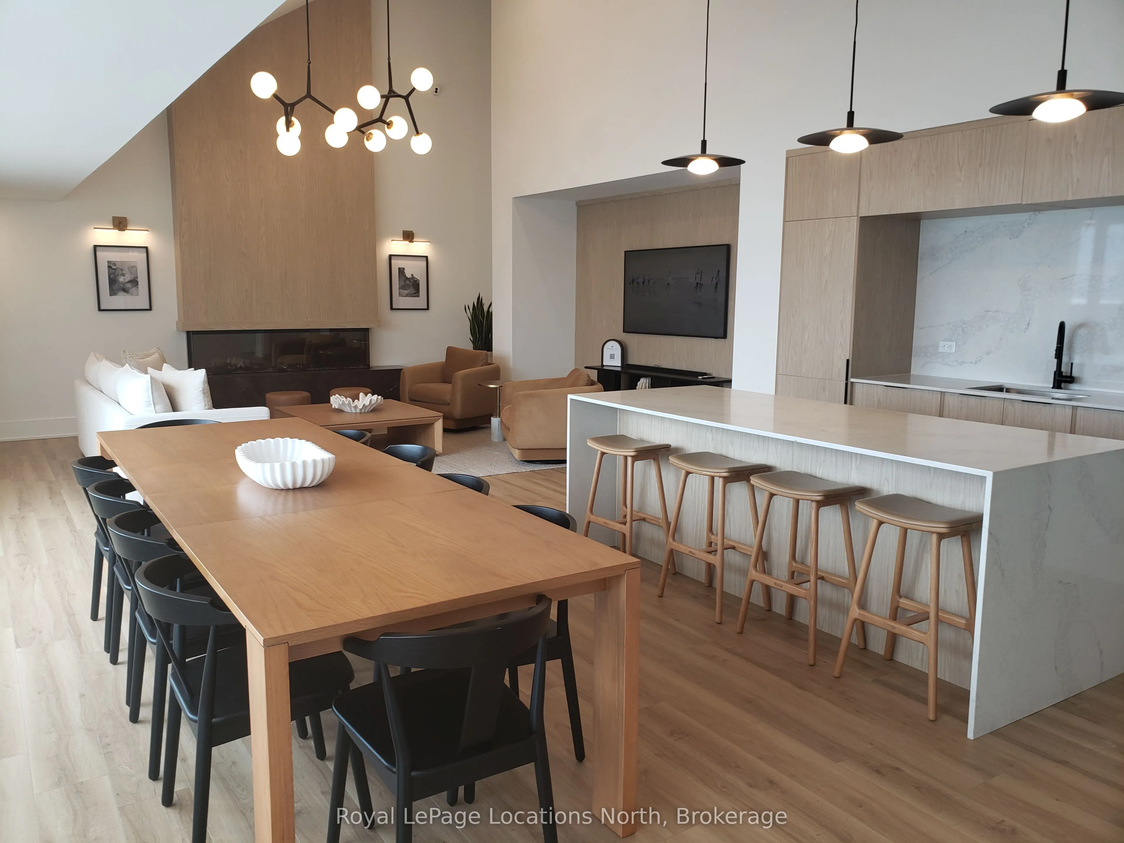 31 Huron Street #609
