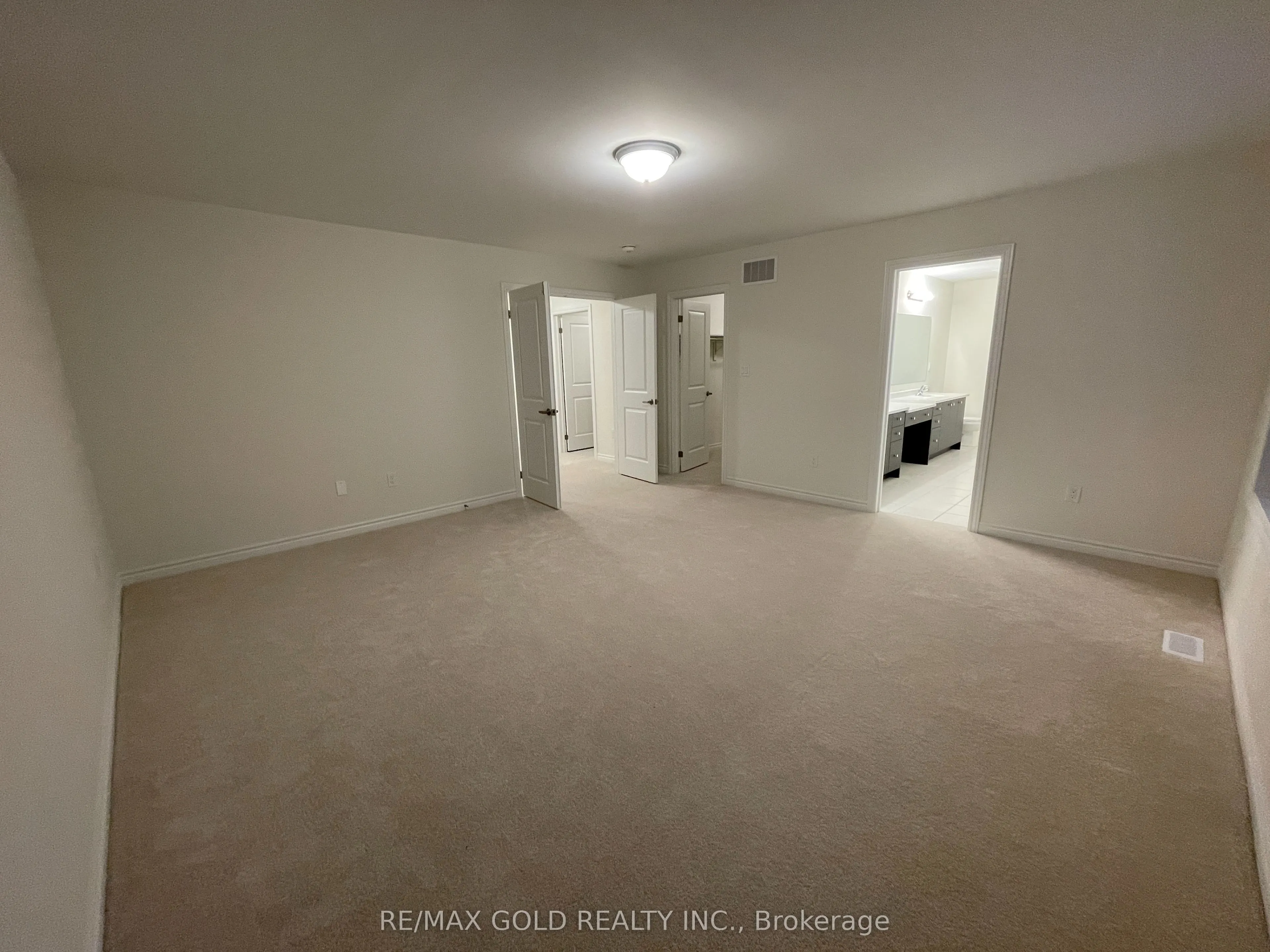 21 Sanford Circle