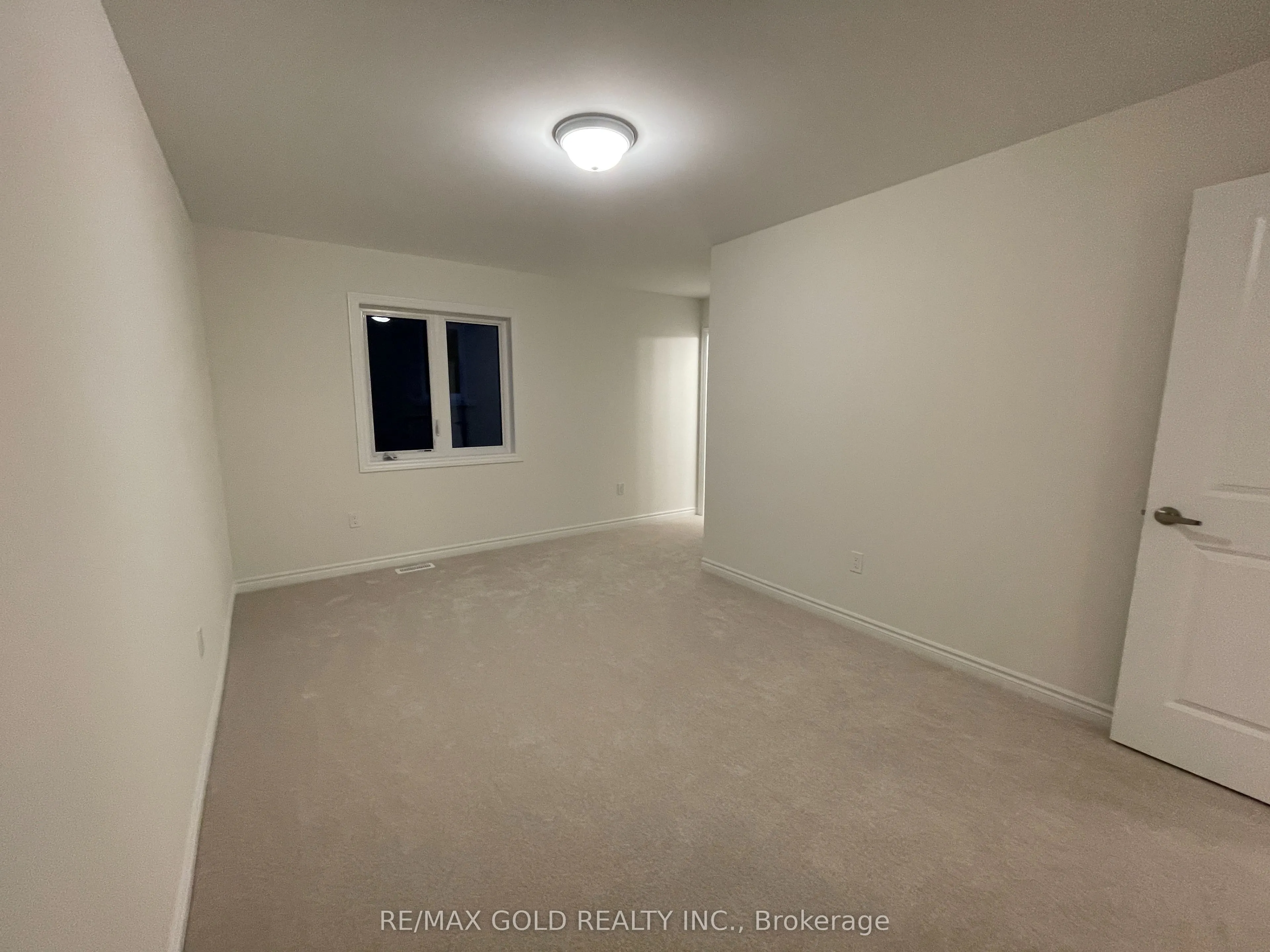 21 Sanford Circle