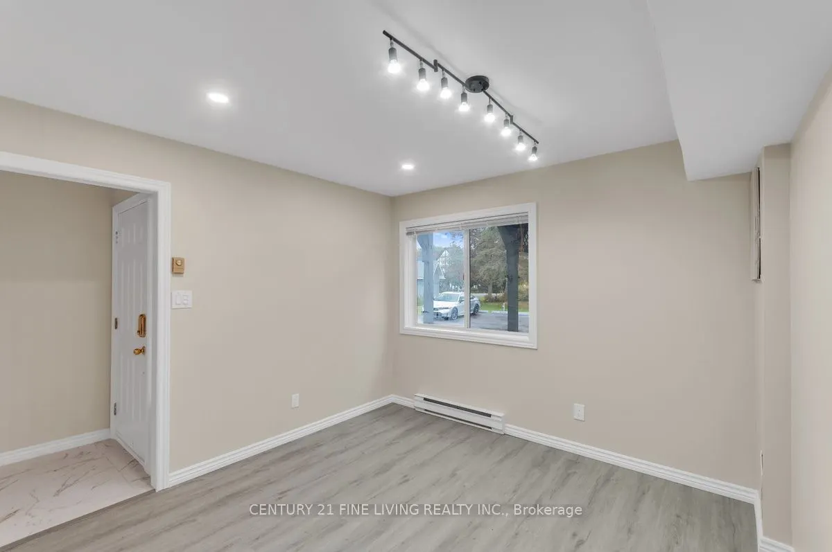 30 Laguna Parkway #2