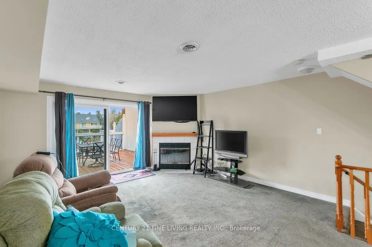 30 Laguna Parkway #2