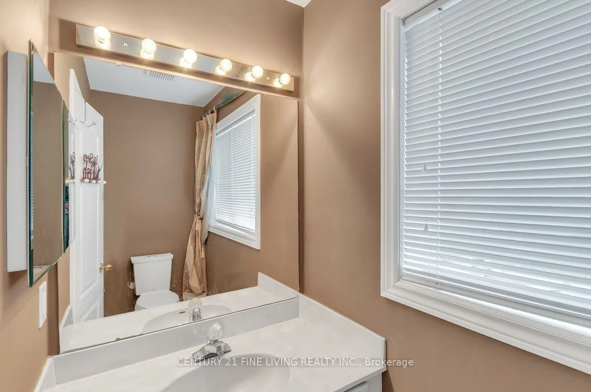 30 Laguna Parkway #2