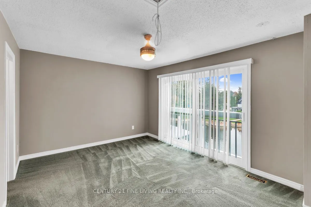 30 Laguna Parkway #2