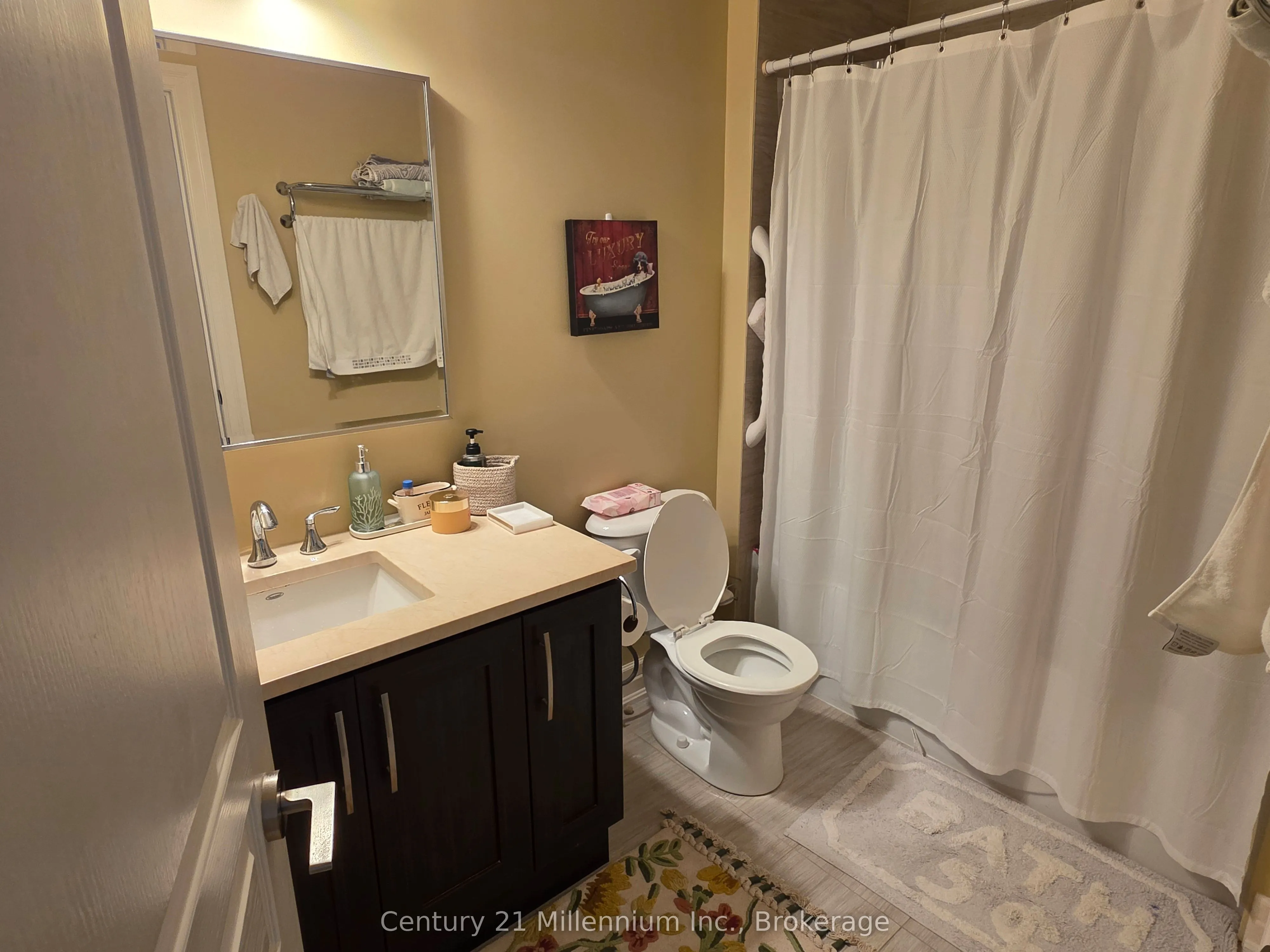 1 SHIPYARD Lane #203