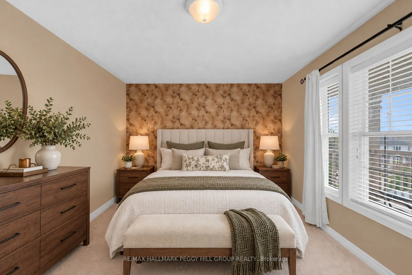 5 Sandringham Drive
