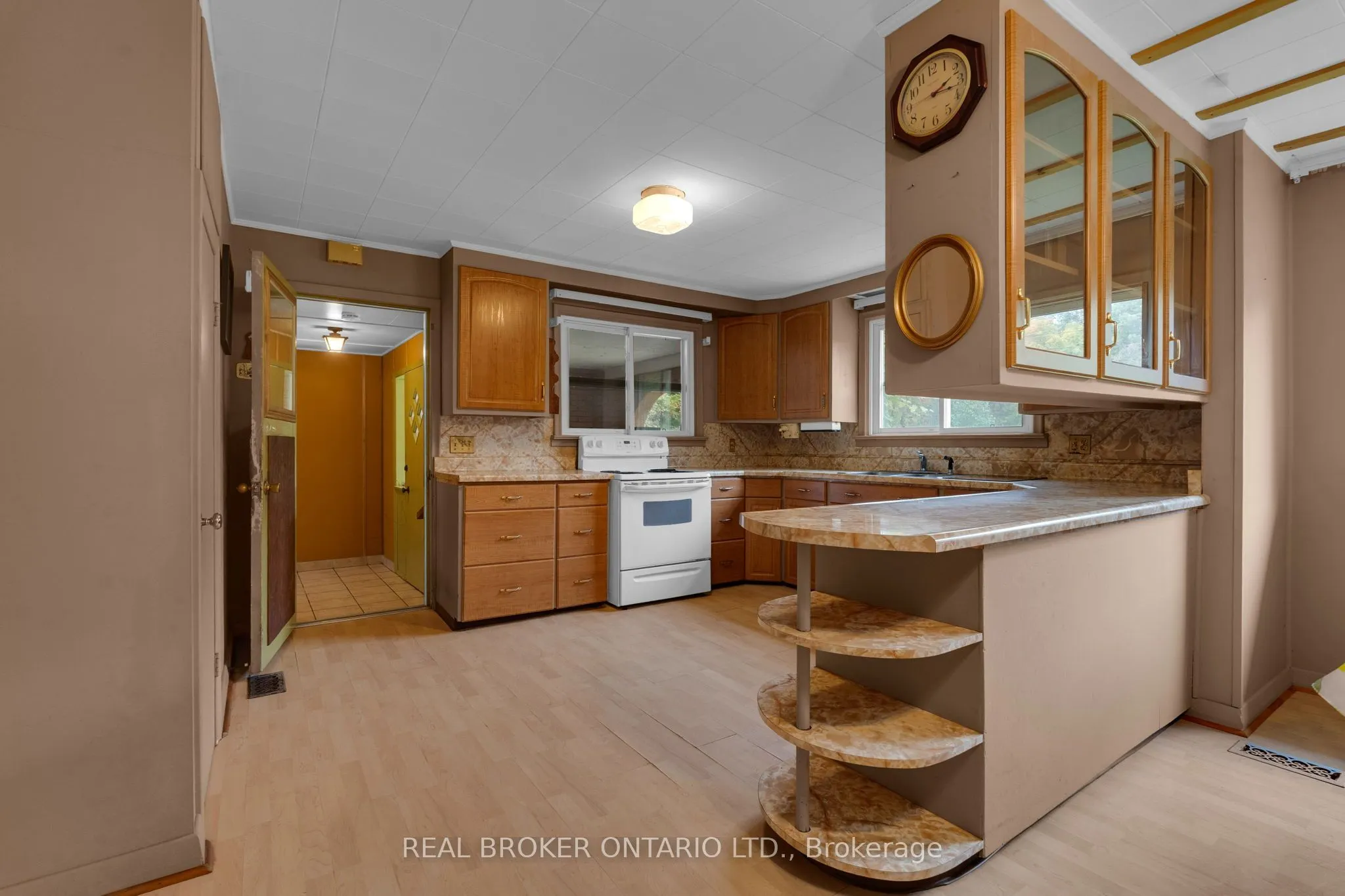 2086 Penetanguishene Road