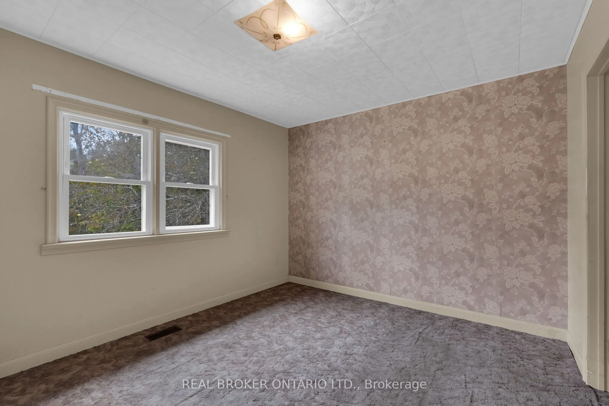 2086 Penetanguishene Road