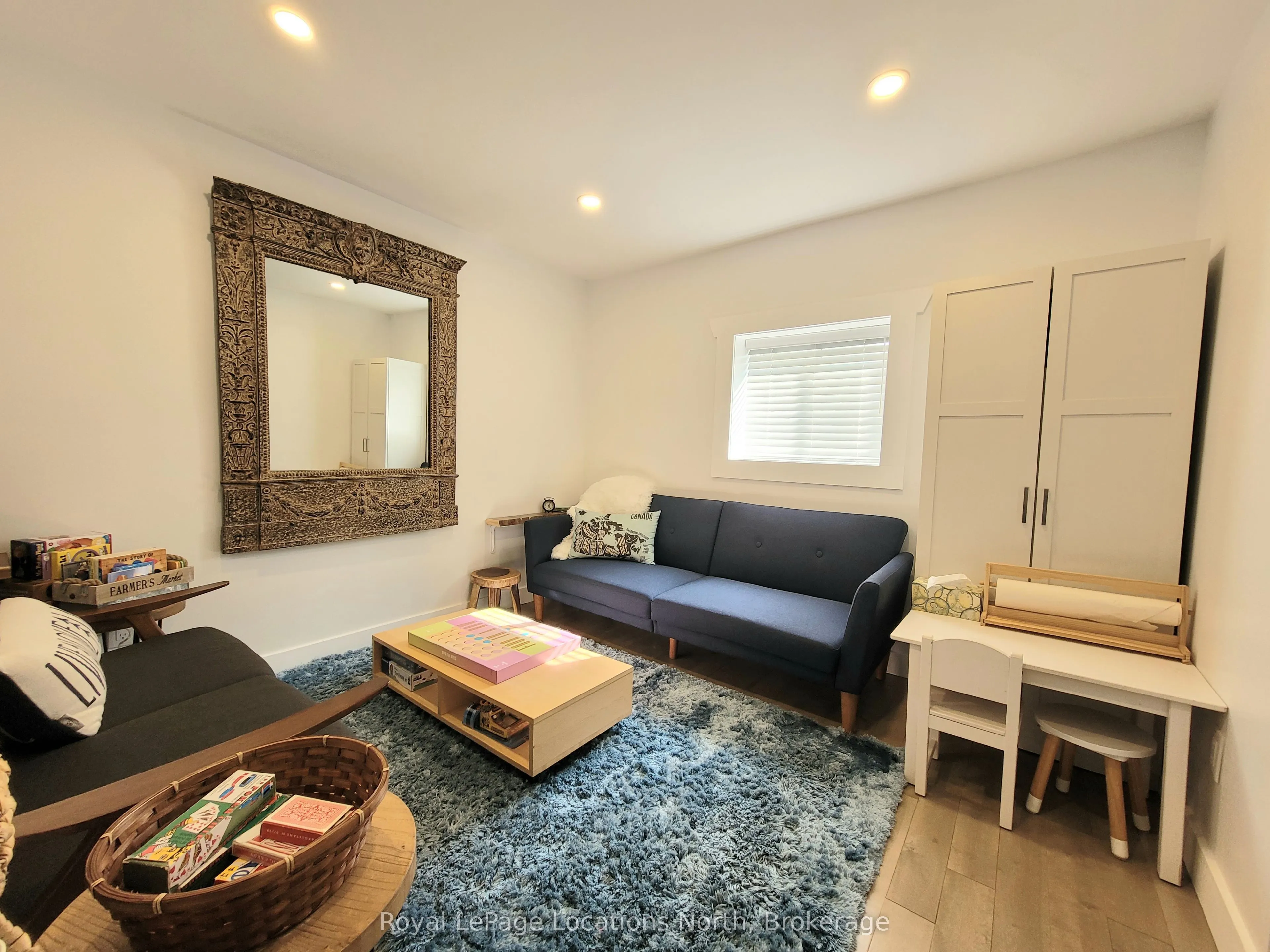347 Balm Beach Road W