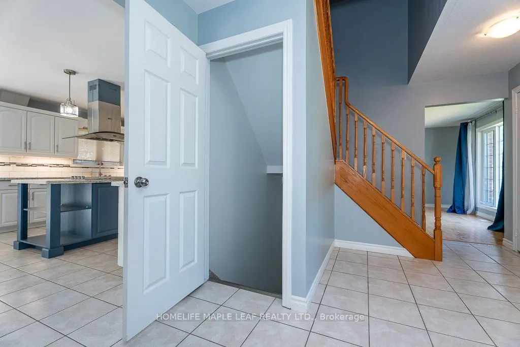 3501 Mccarthy Drive