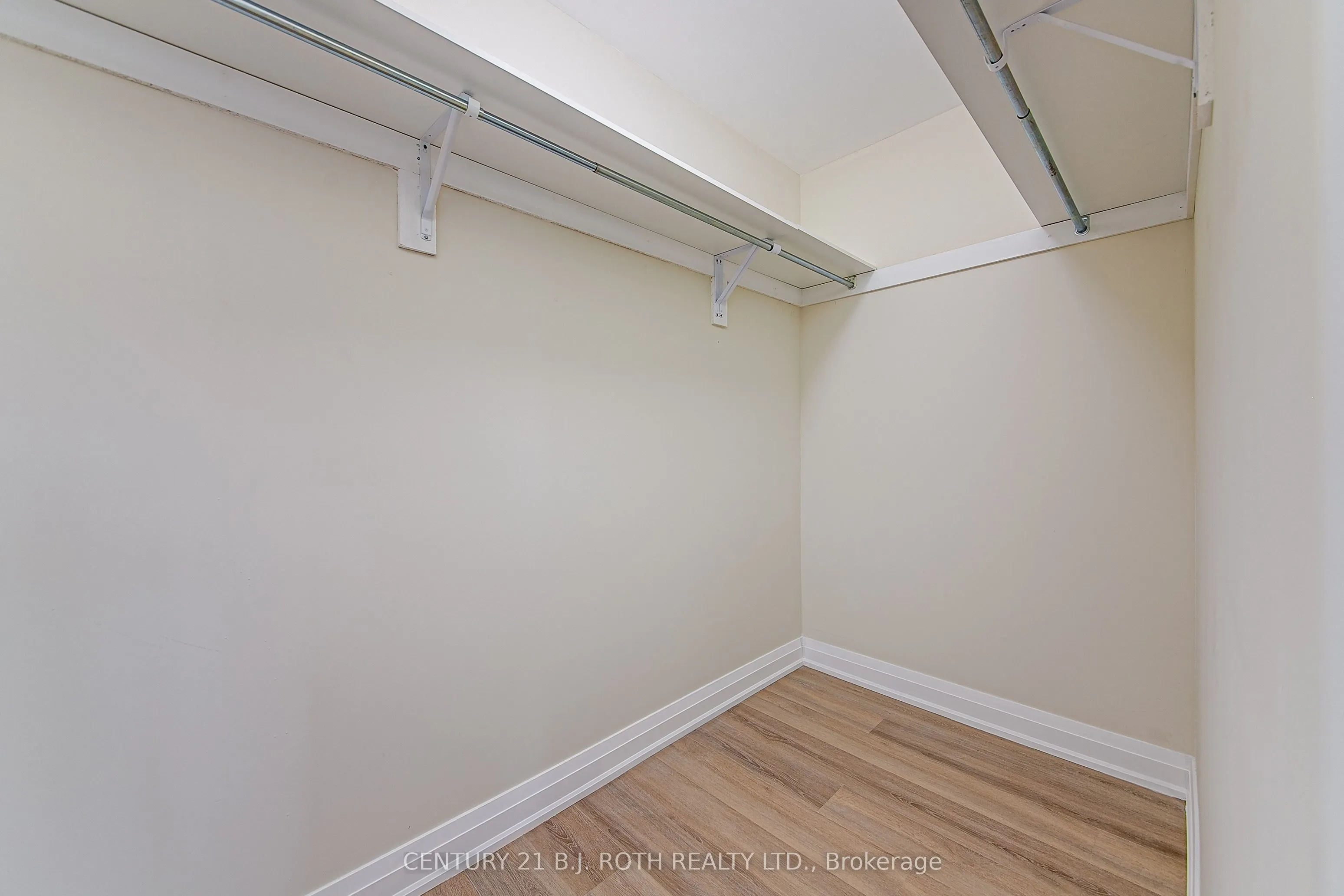 98 Peel Street #6