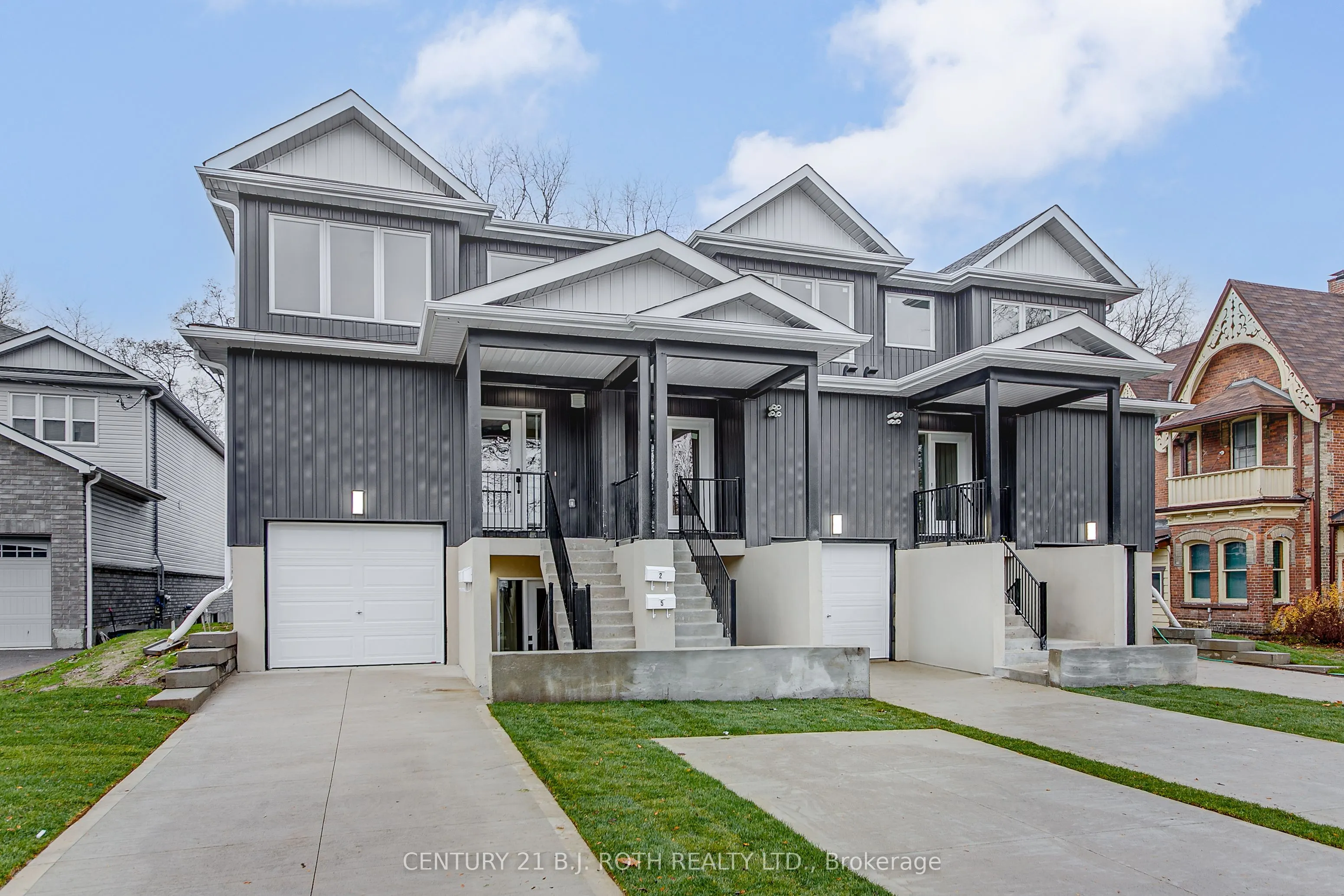 98 Peel Street #6