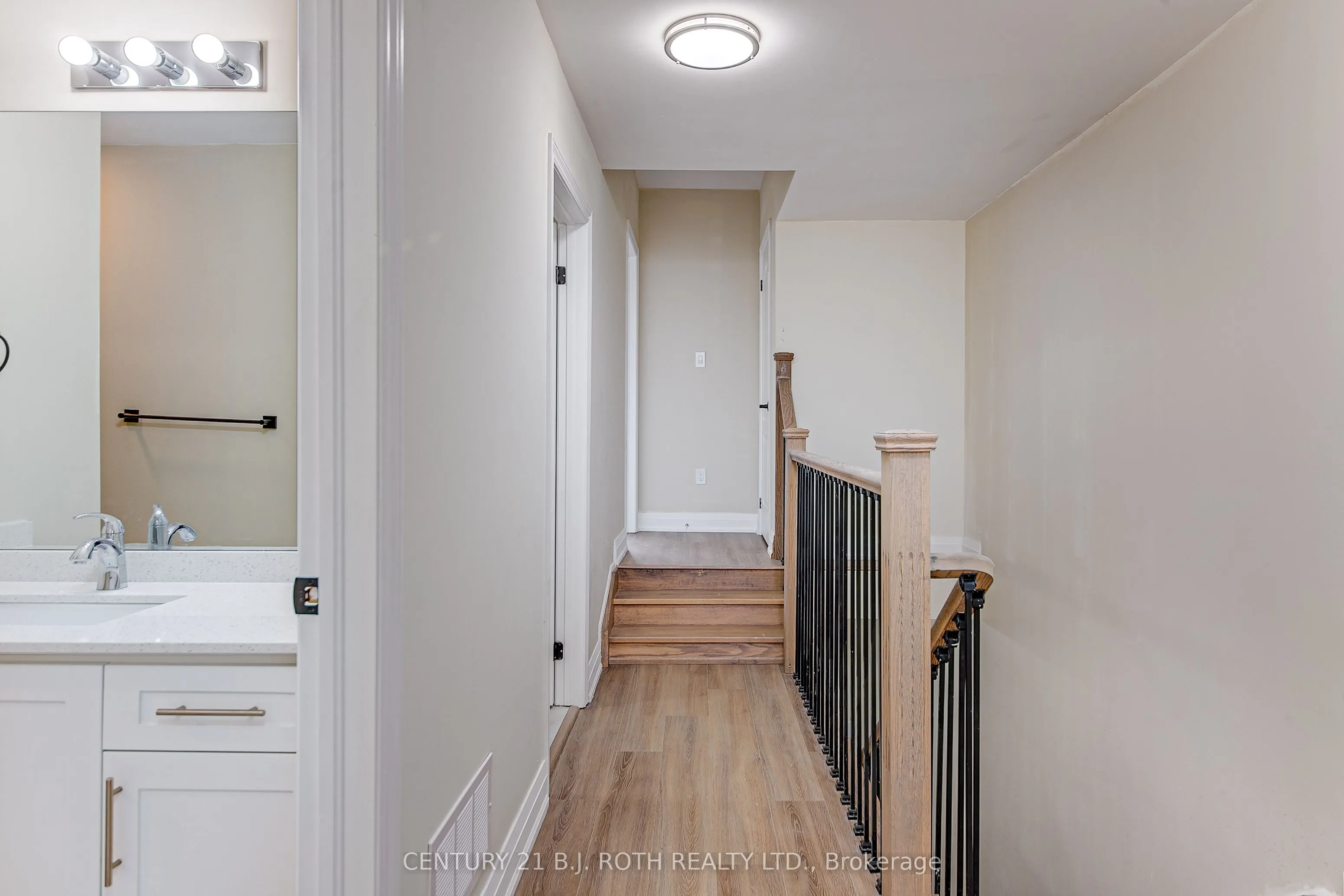 98 Peel Street #6