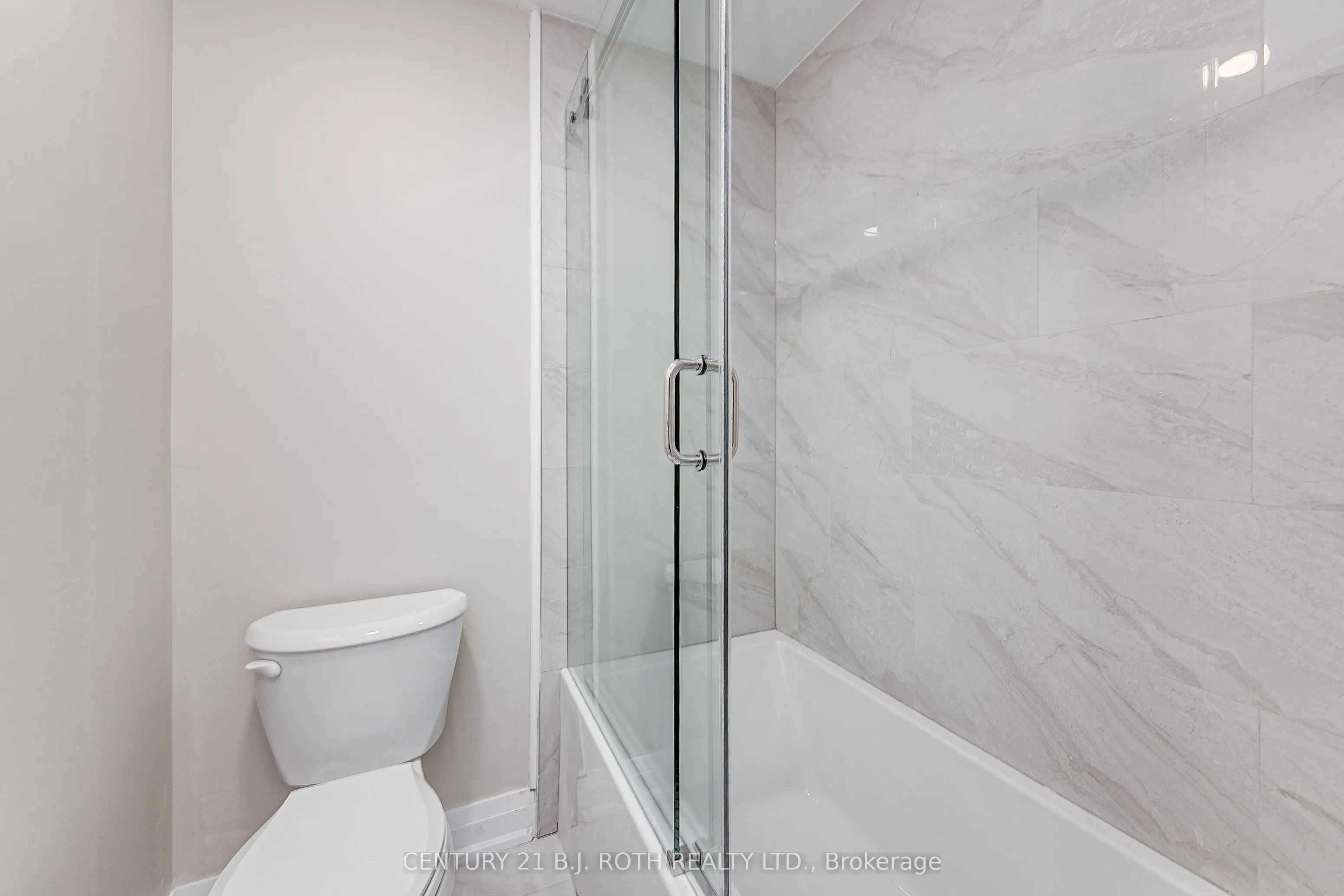 98 Peel Street #6