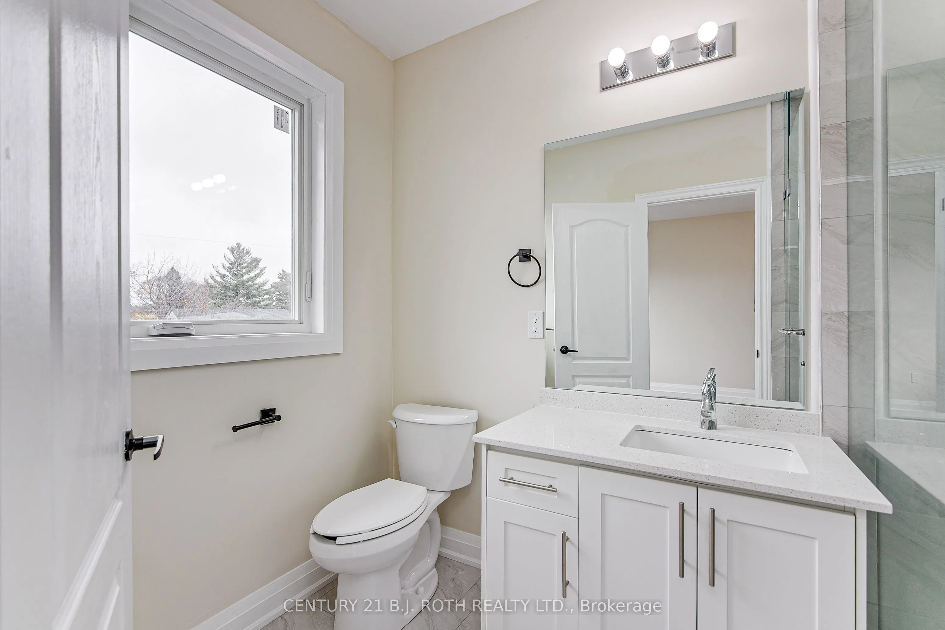 98 Peel Street #6