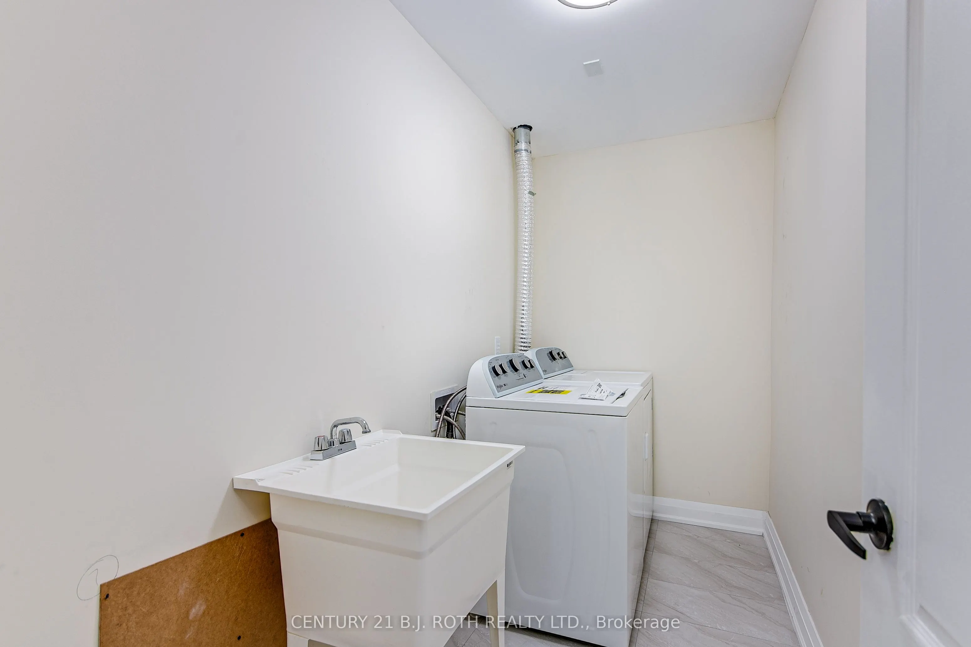 98 Peel Street #6