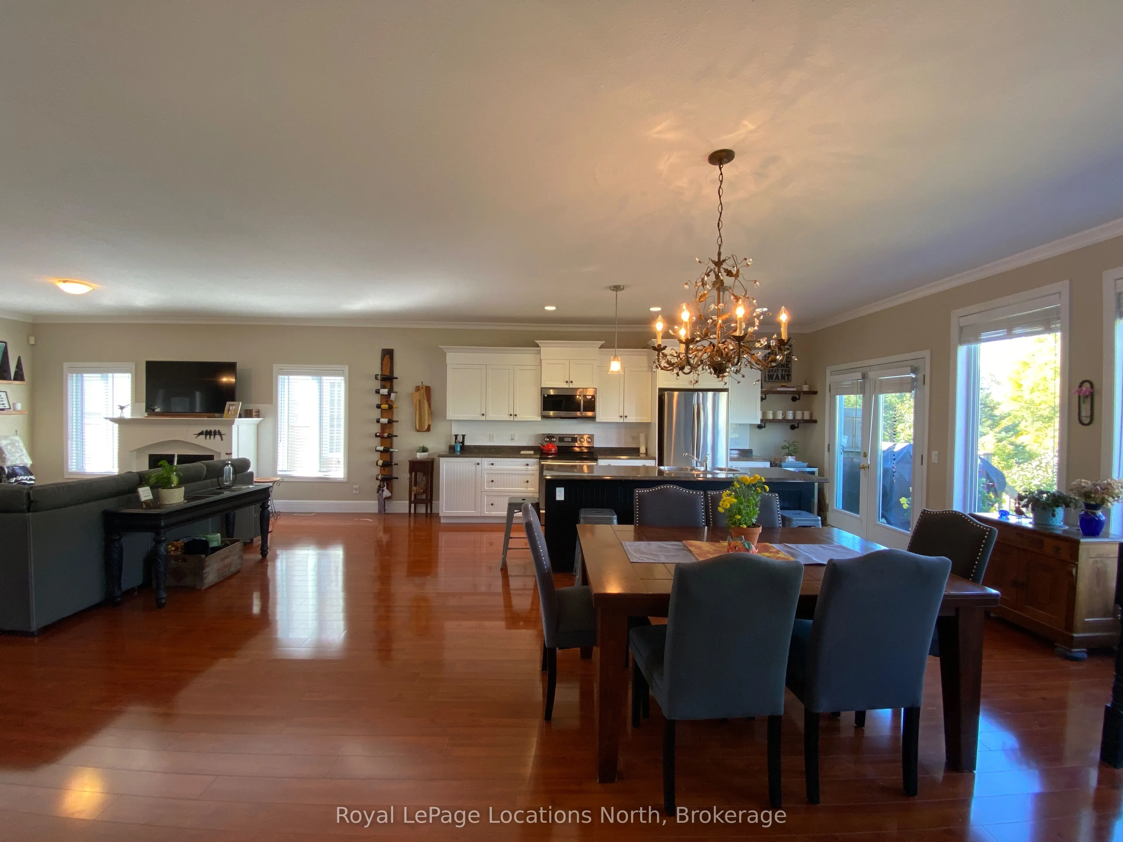 77 Findlay Drive