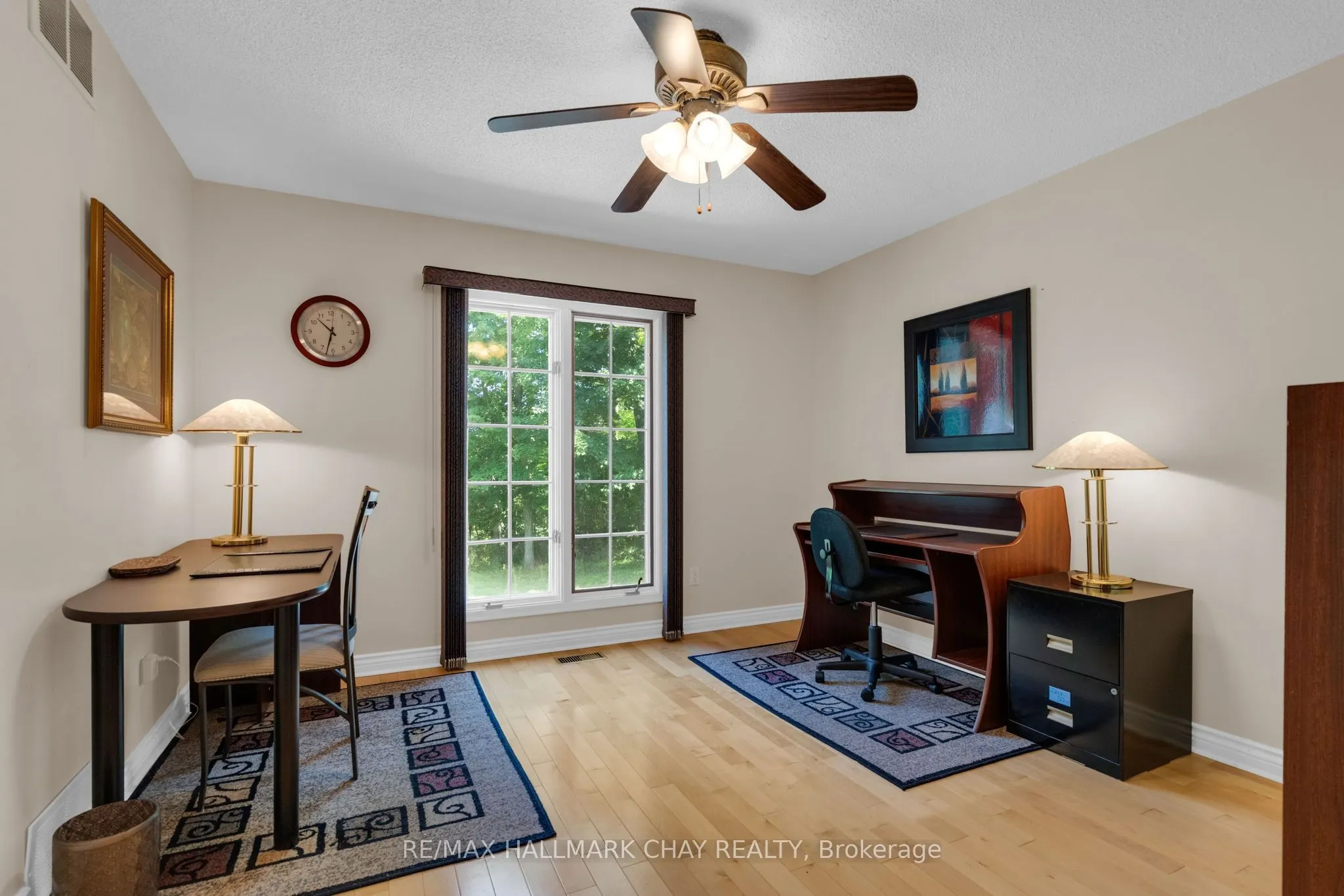 24 Woodland Crescent