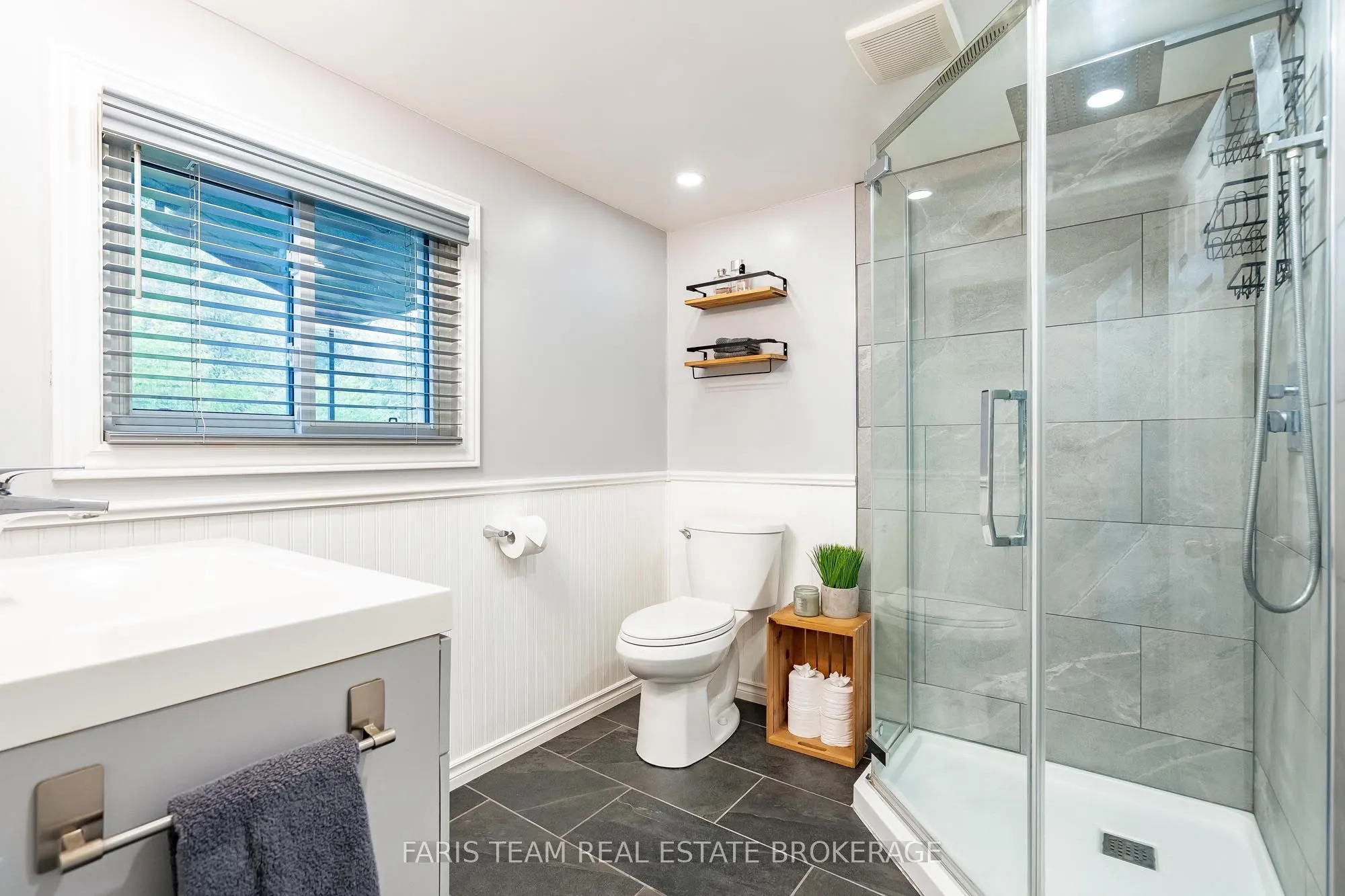 244/250 Dignard Avenue