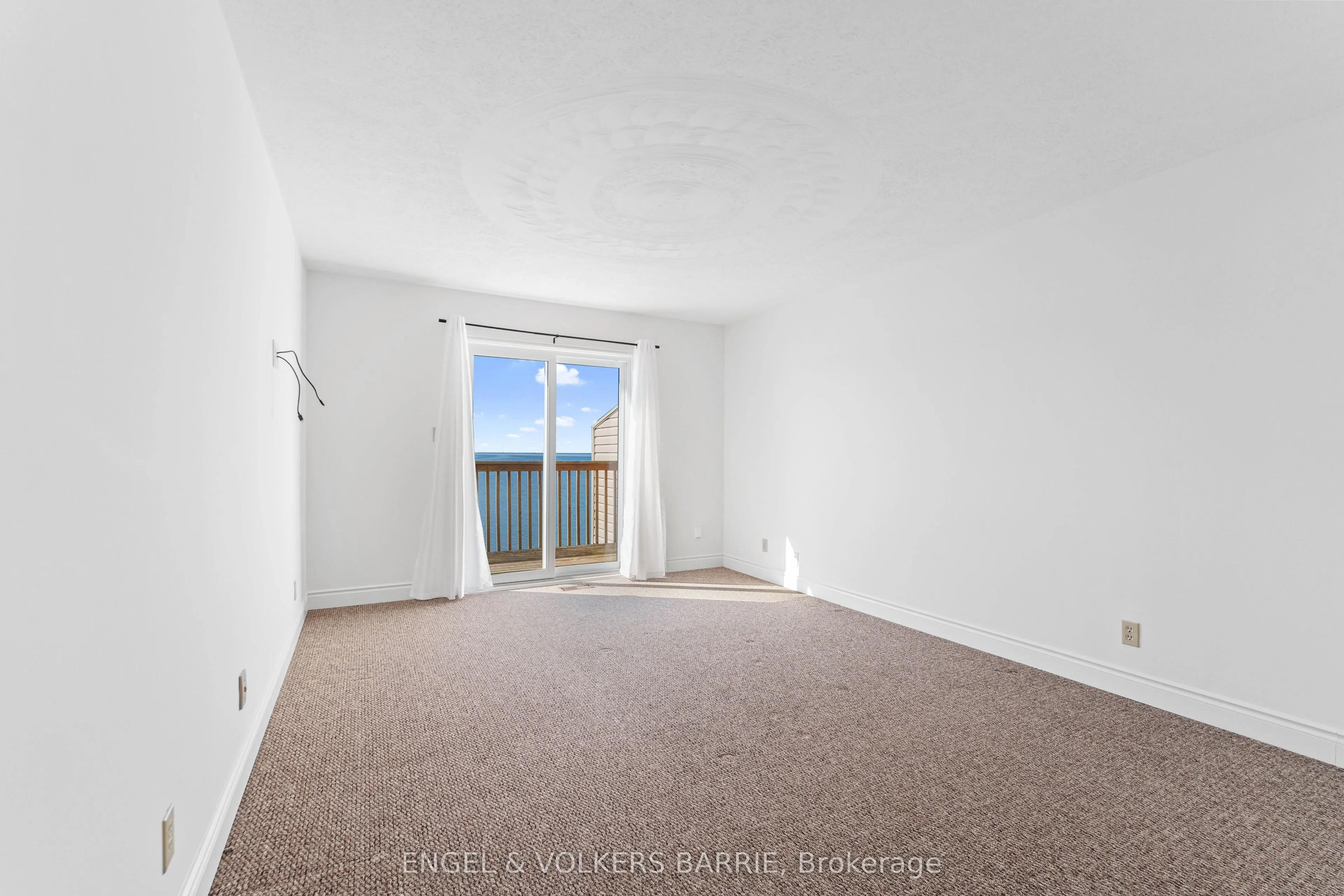 43 Olive Crescent #204