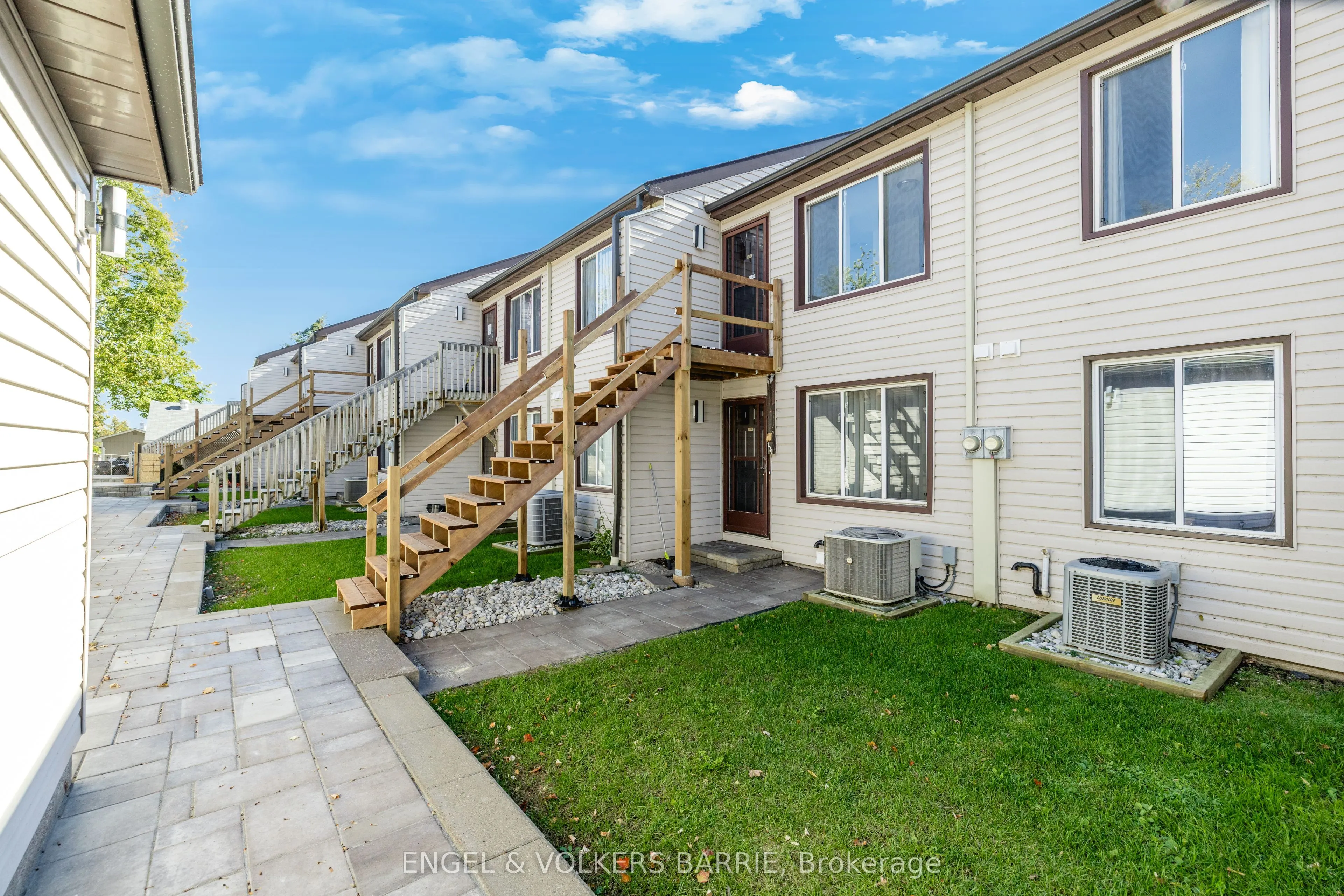 43 Olive Crescent #204