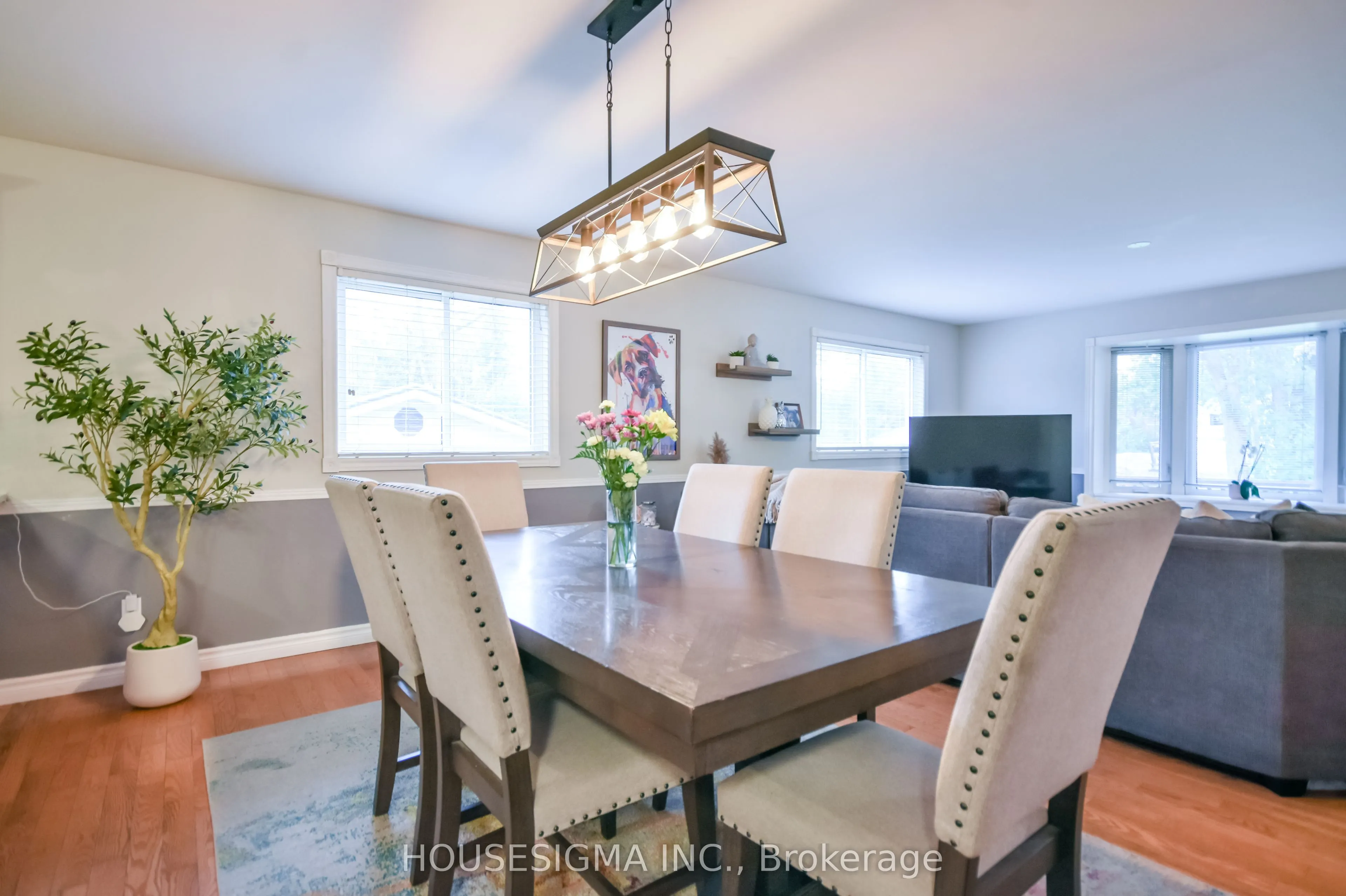 3965 Parkside Drive