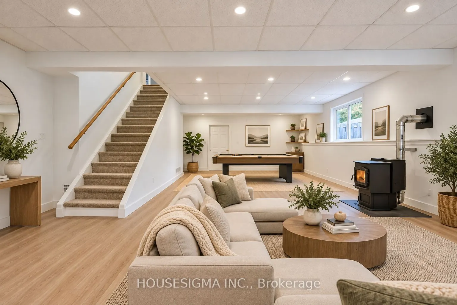 3965 Parkside Drive
