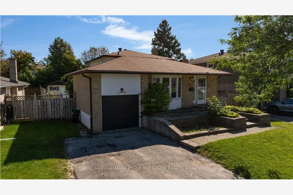 46 College Crescent