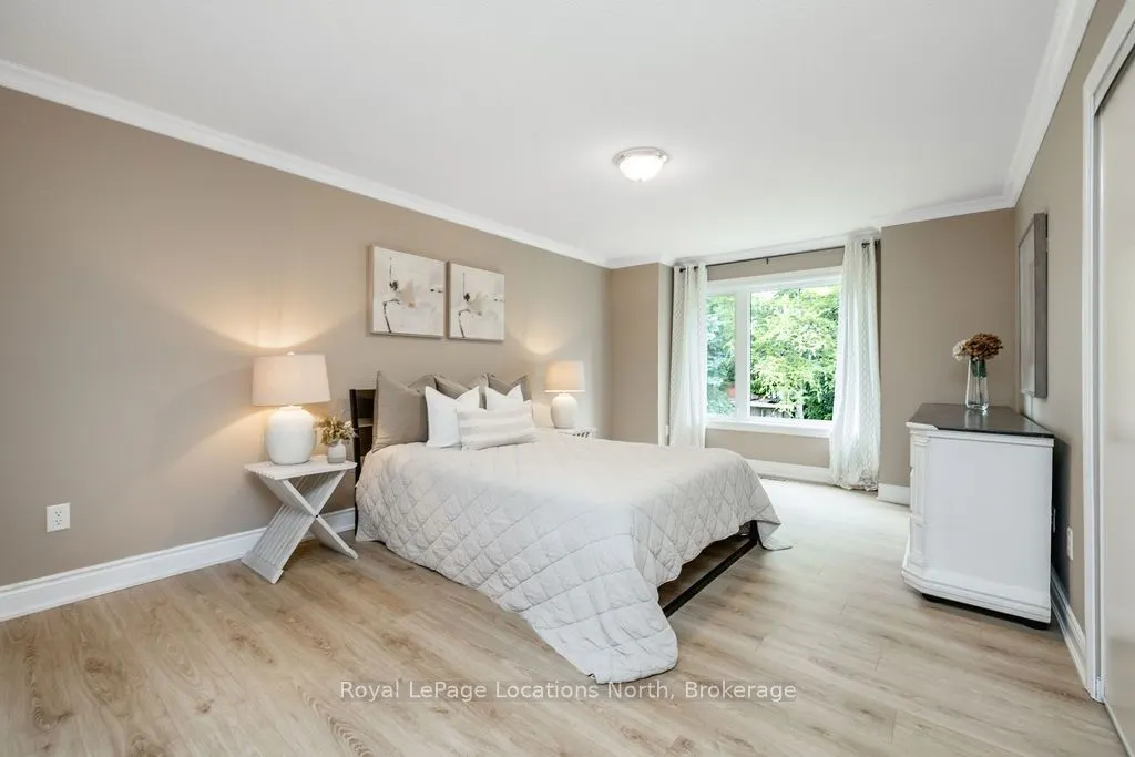 45 BUSH Crescent