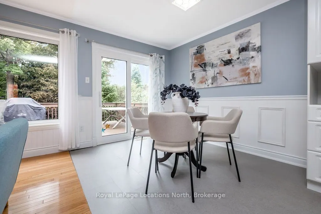 45 BUSH Crescent