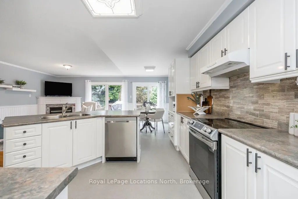 45 BUSH Crescent