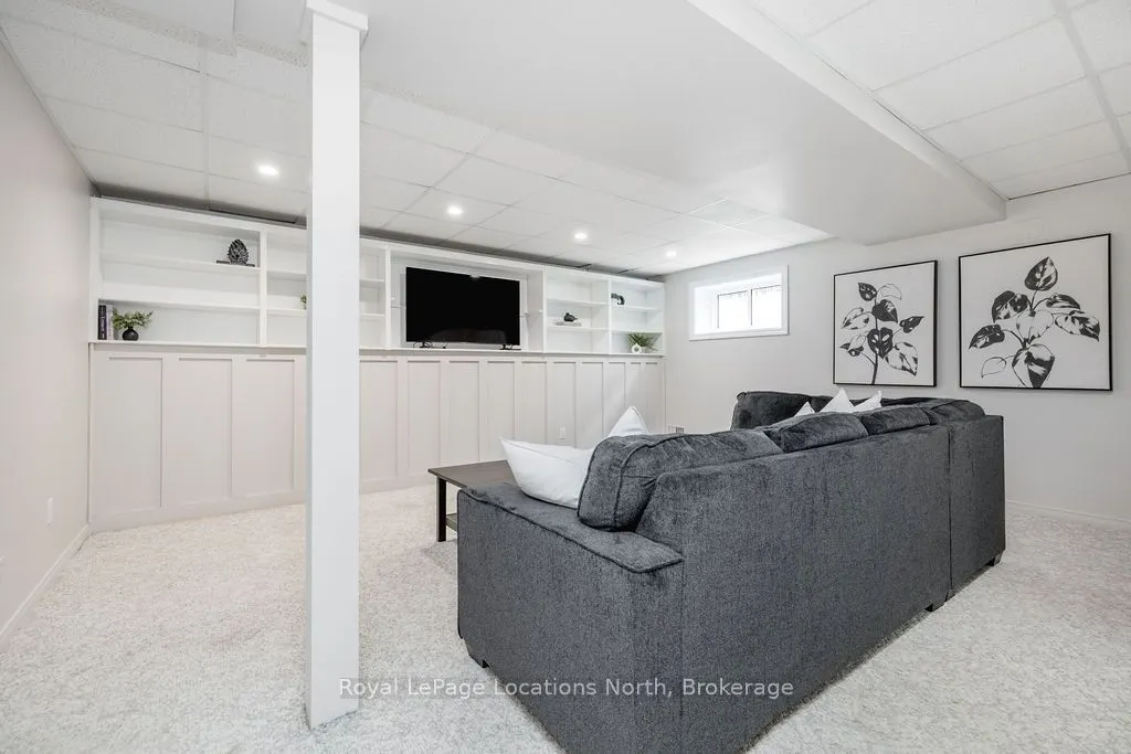 45 BUSH Crescent