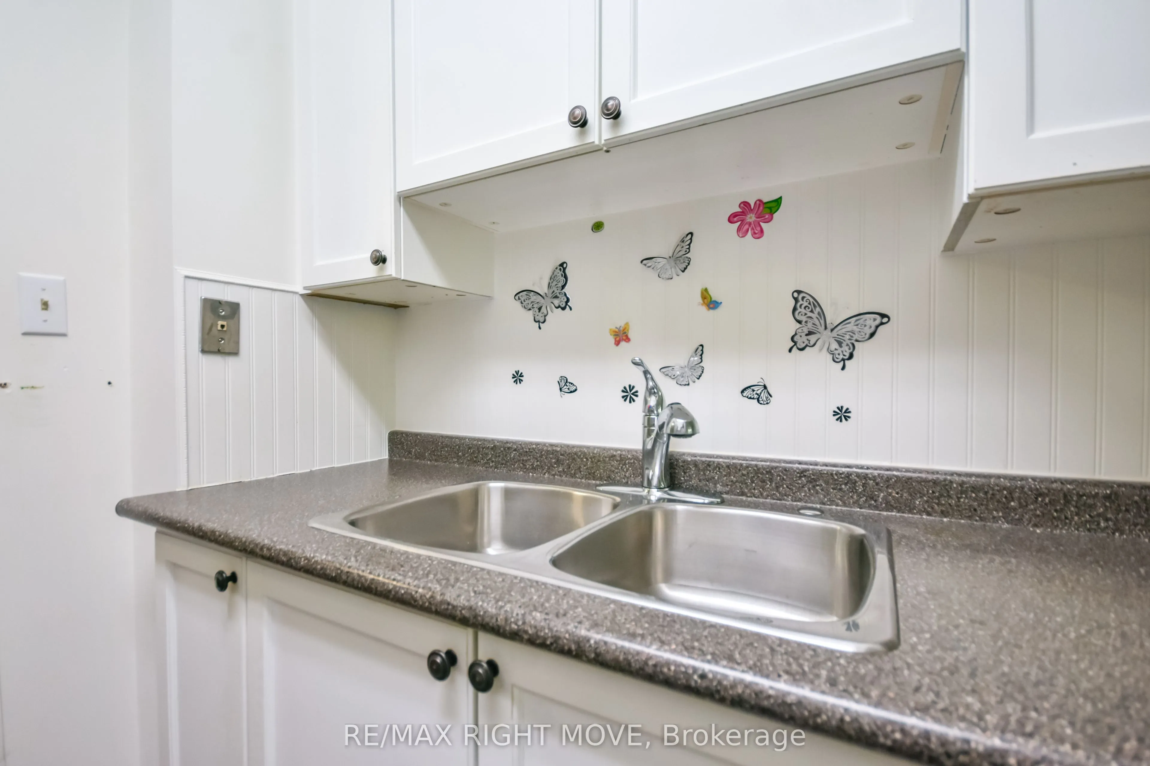 54 Fittons Road W #306